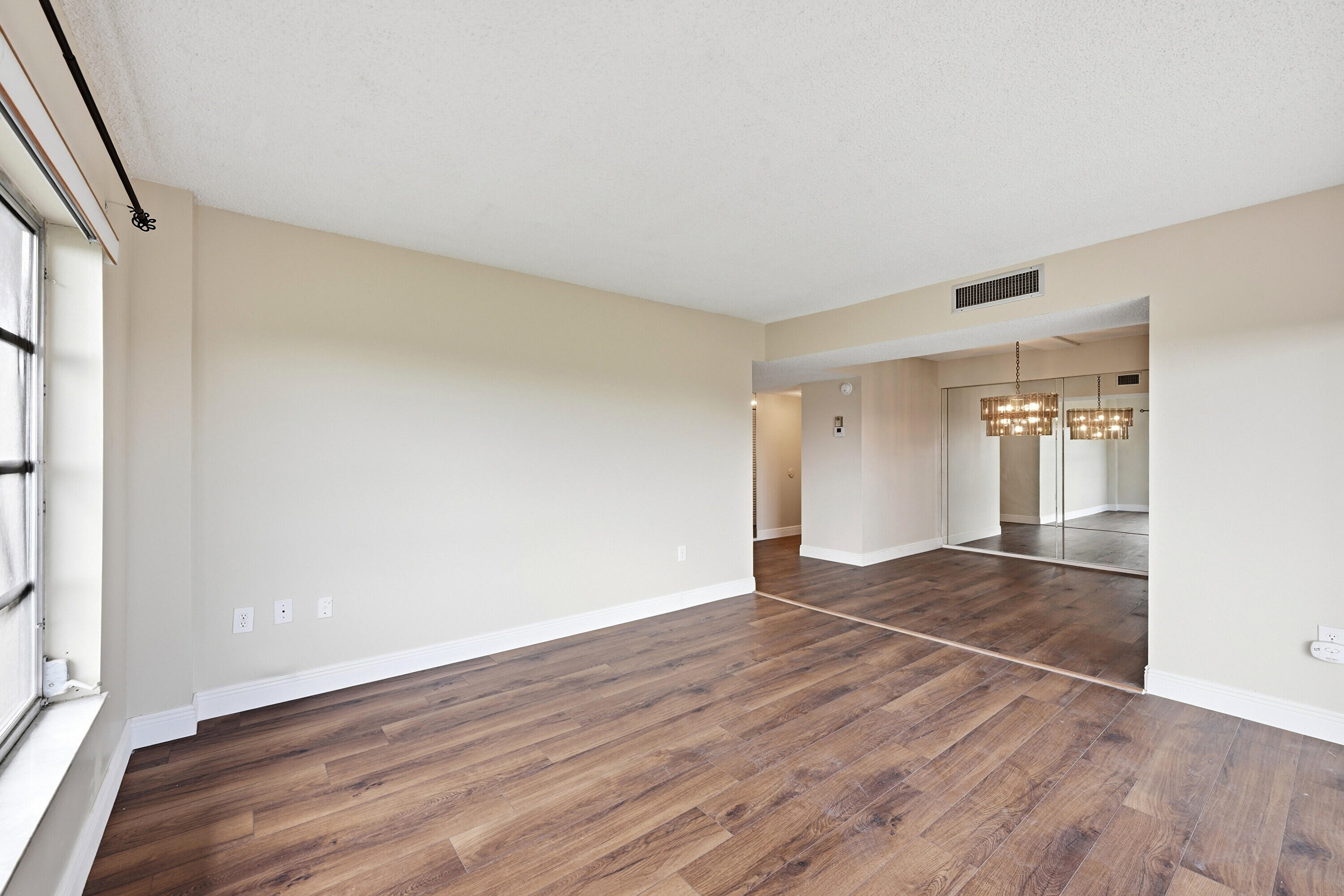 4158 Inverrary Drive 511