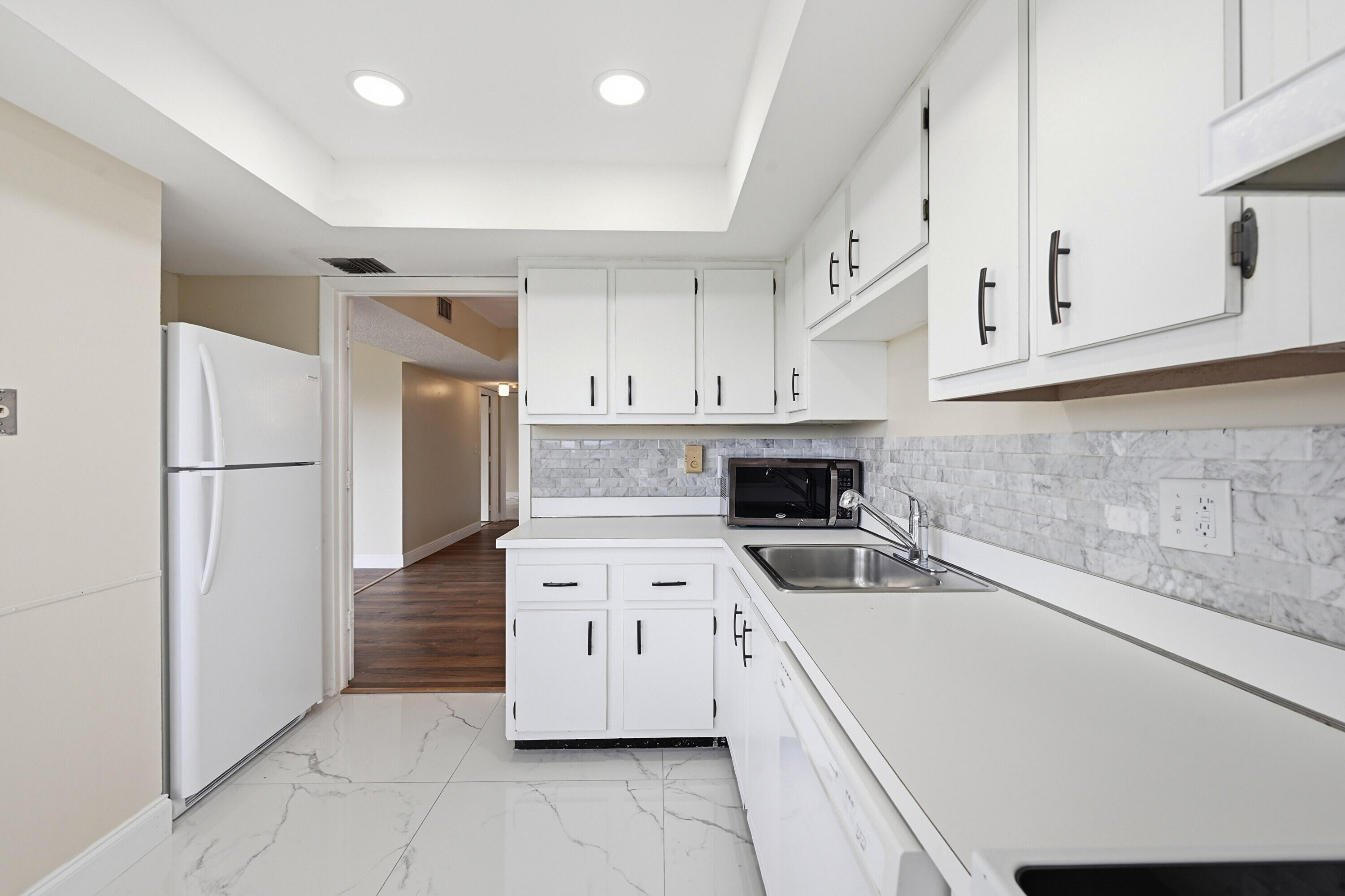 4158 Inverrary Drive 511
