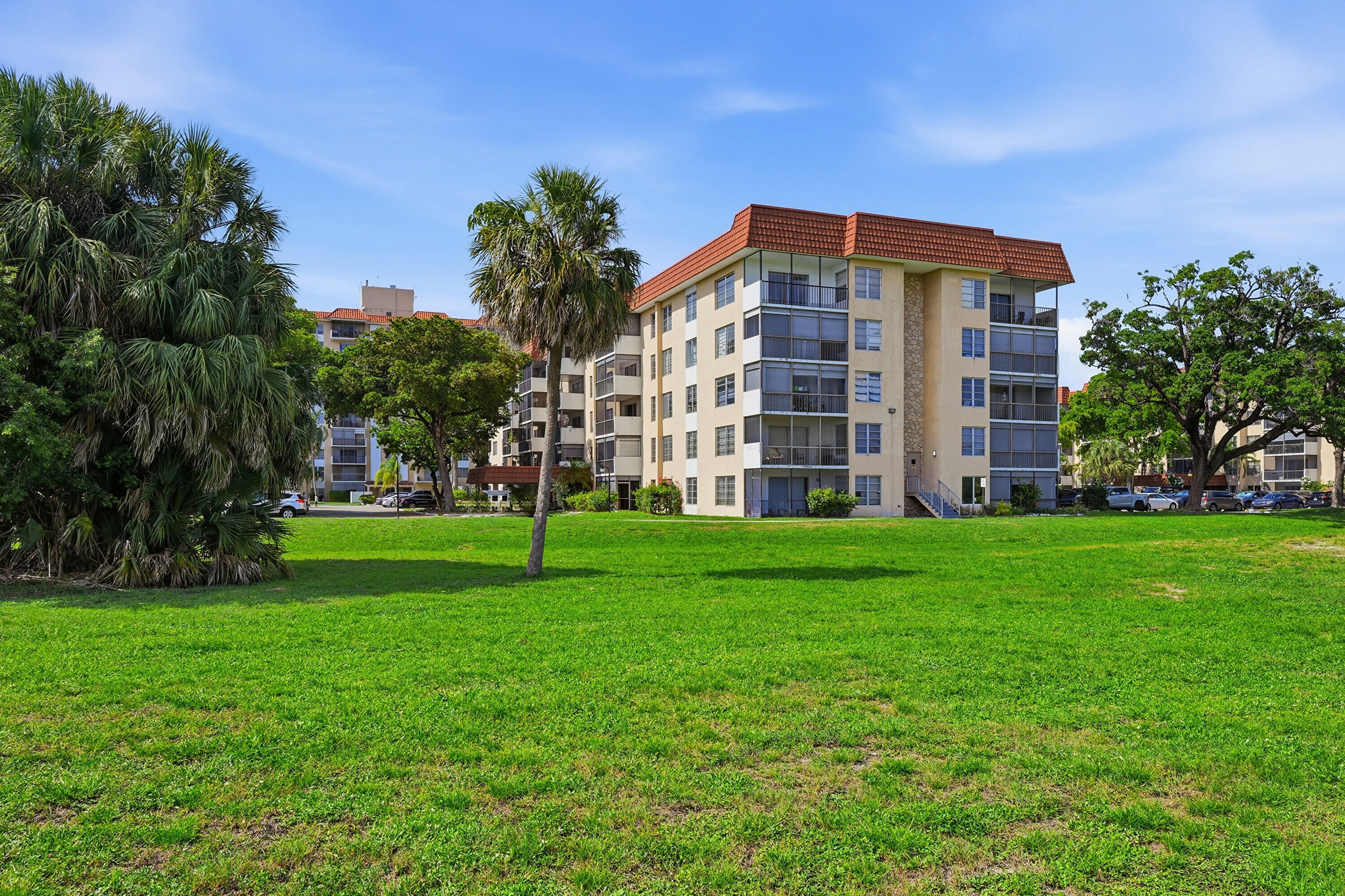 4158 Inverrary Drive 511