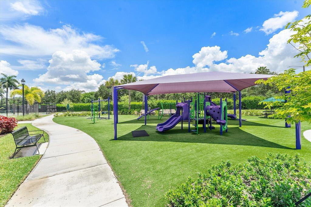 12172 Glenmore Drive