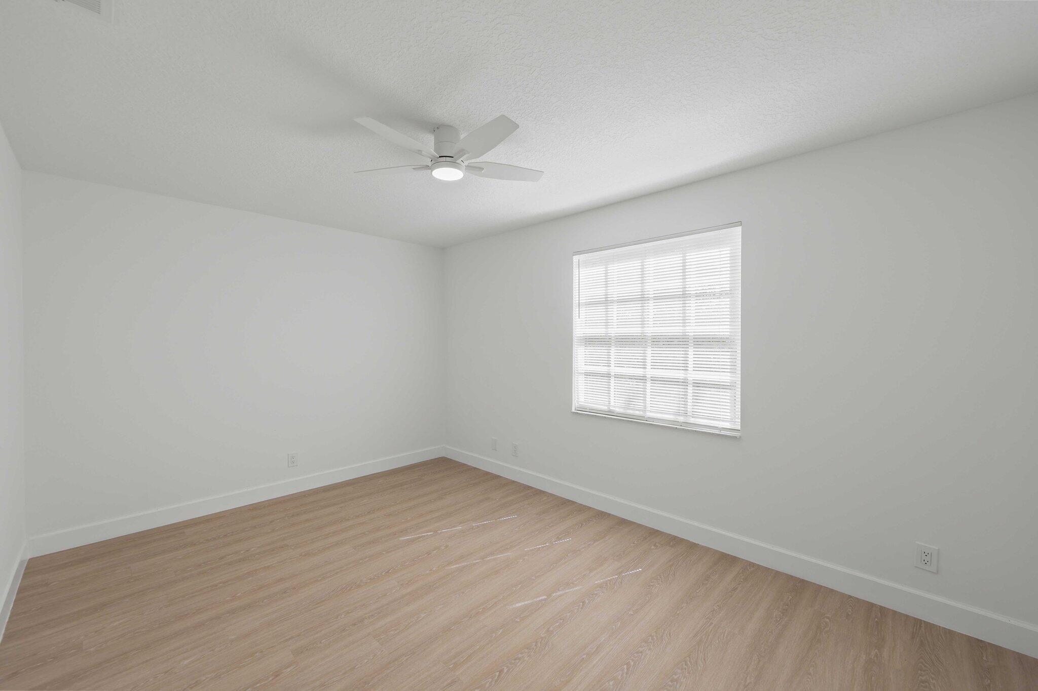 11614 NW 2nd Drive
