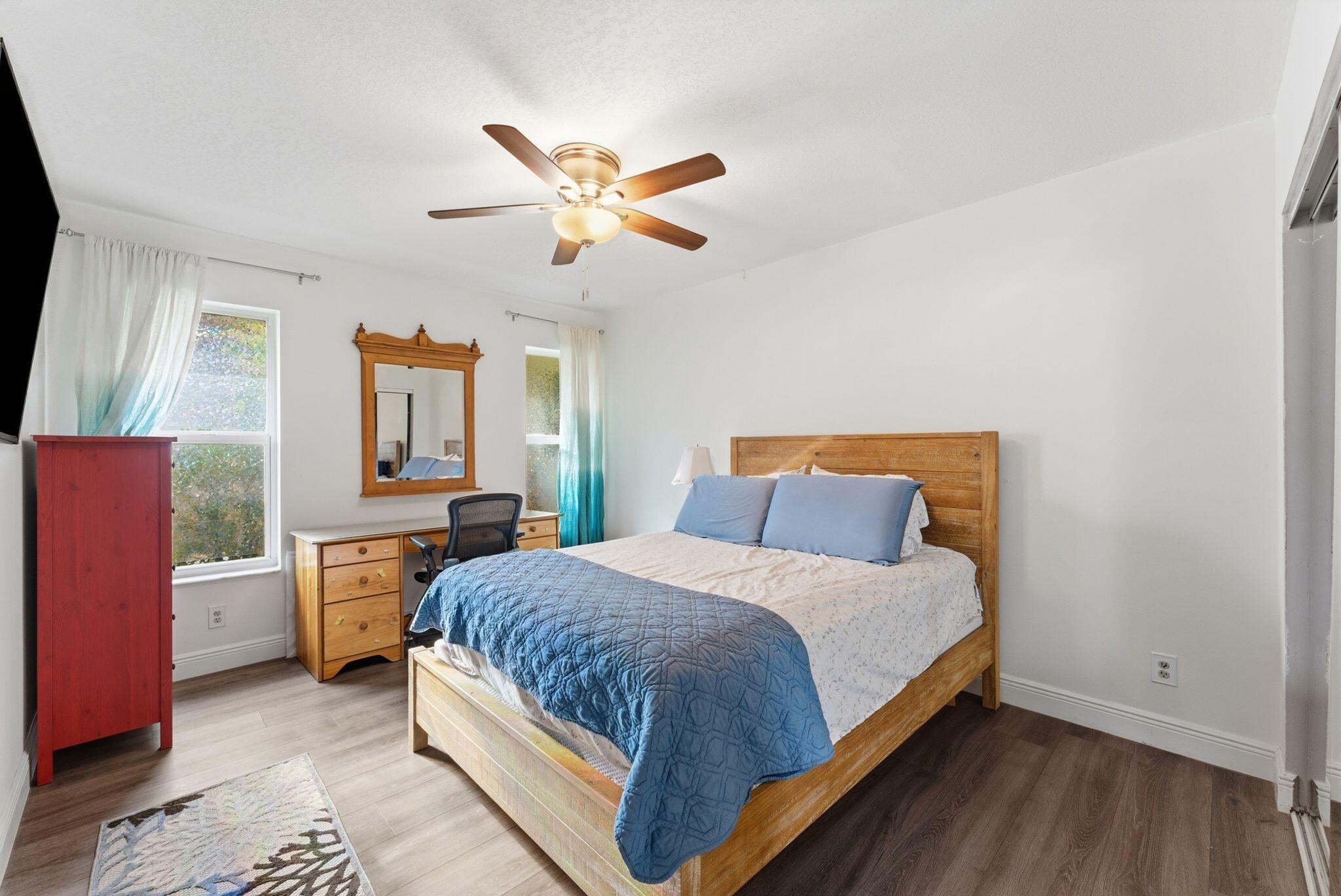 10237 NW 31st Street