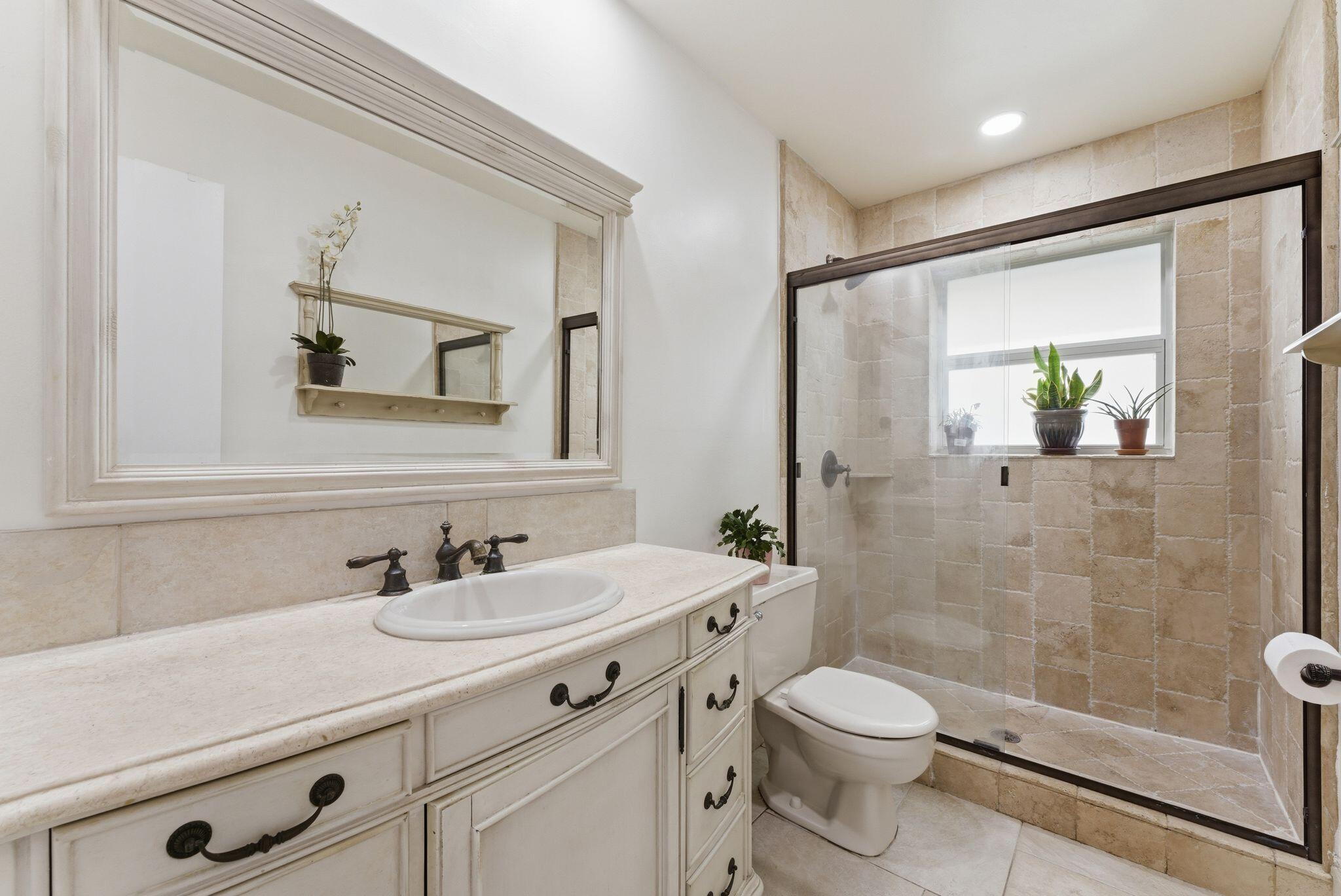 10237 NW 31st Street