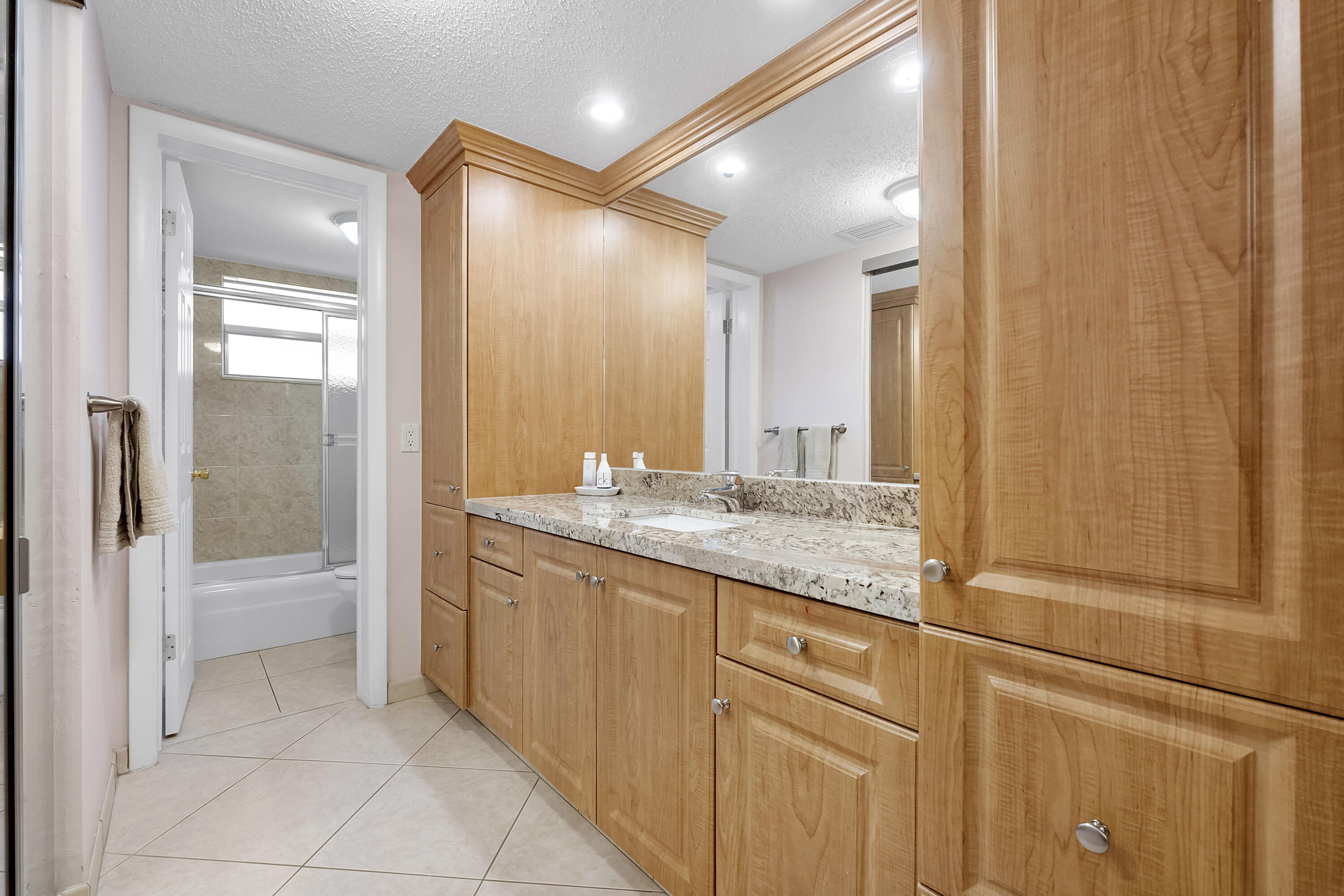 4270 NW 40th Street 205