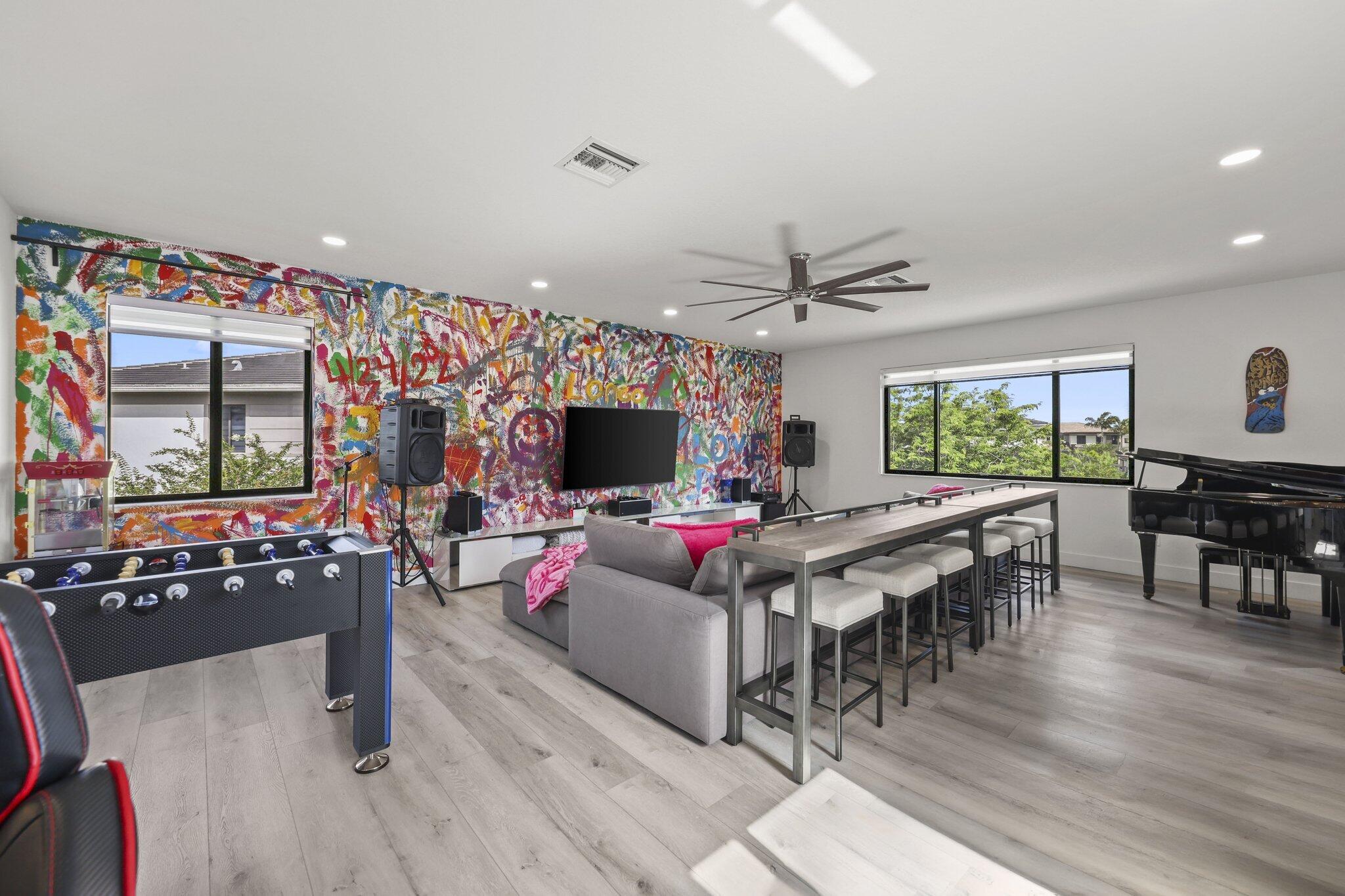 10432 N Lago Vista Circle