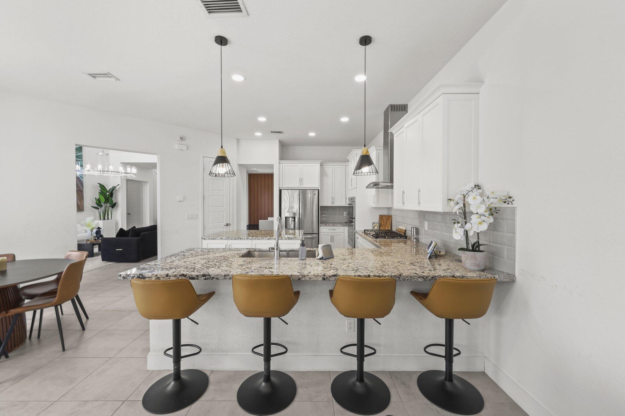 10432 N Lago Vista Circle