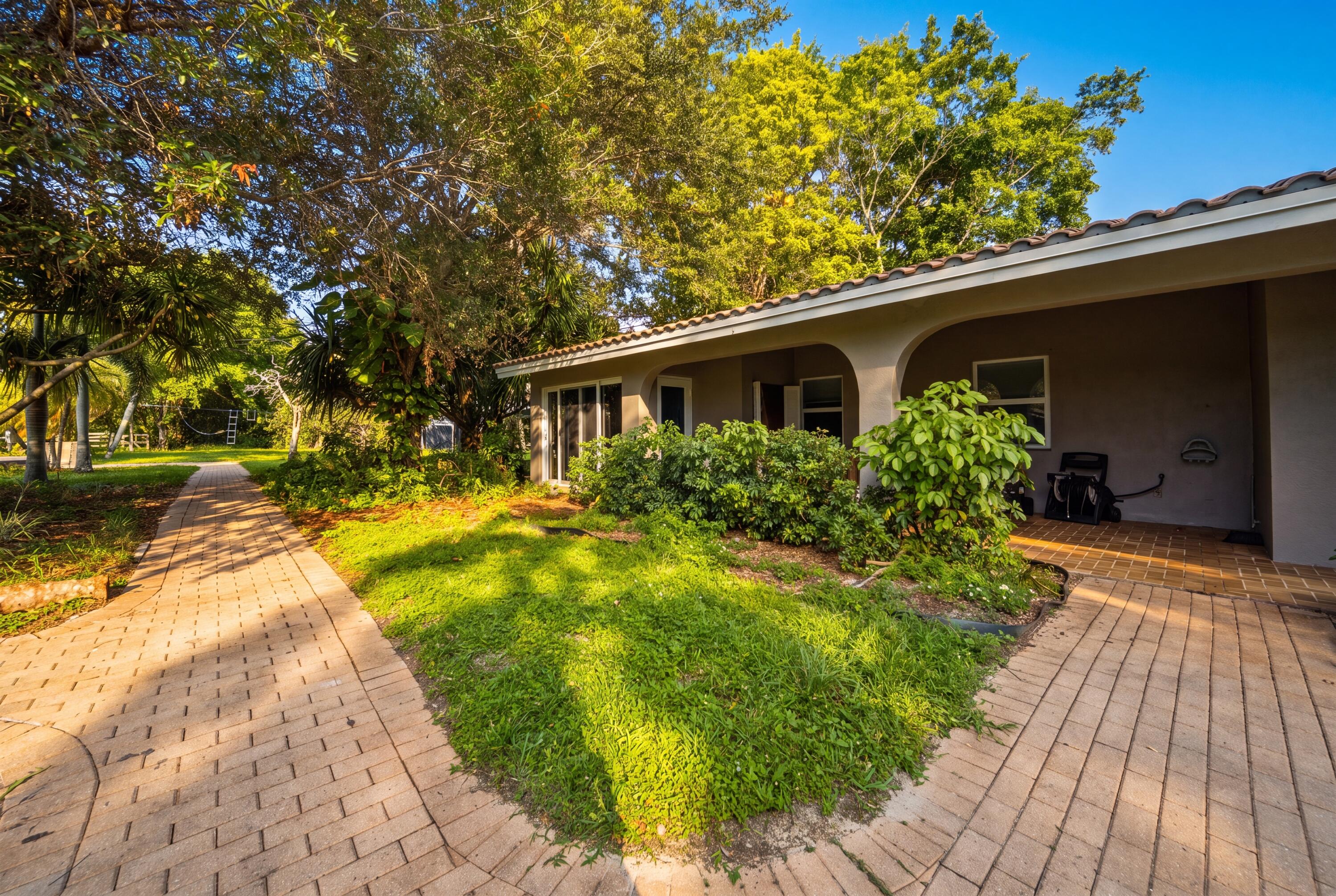 4351 NW 101ST Drive