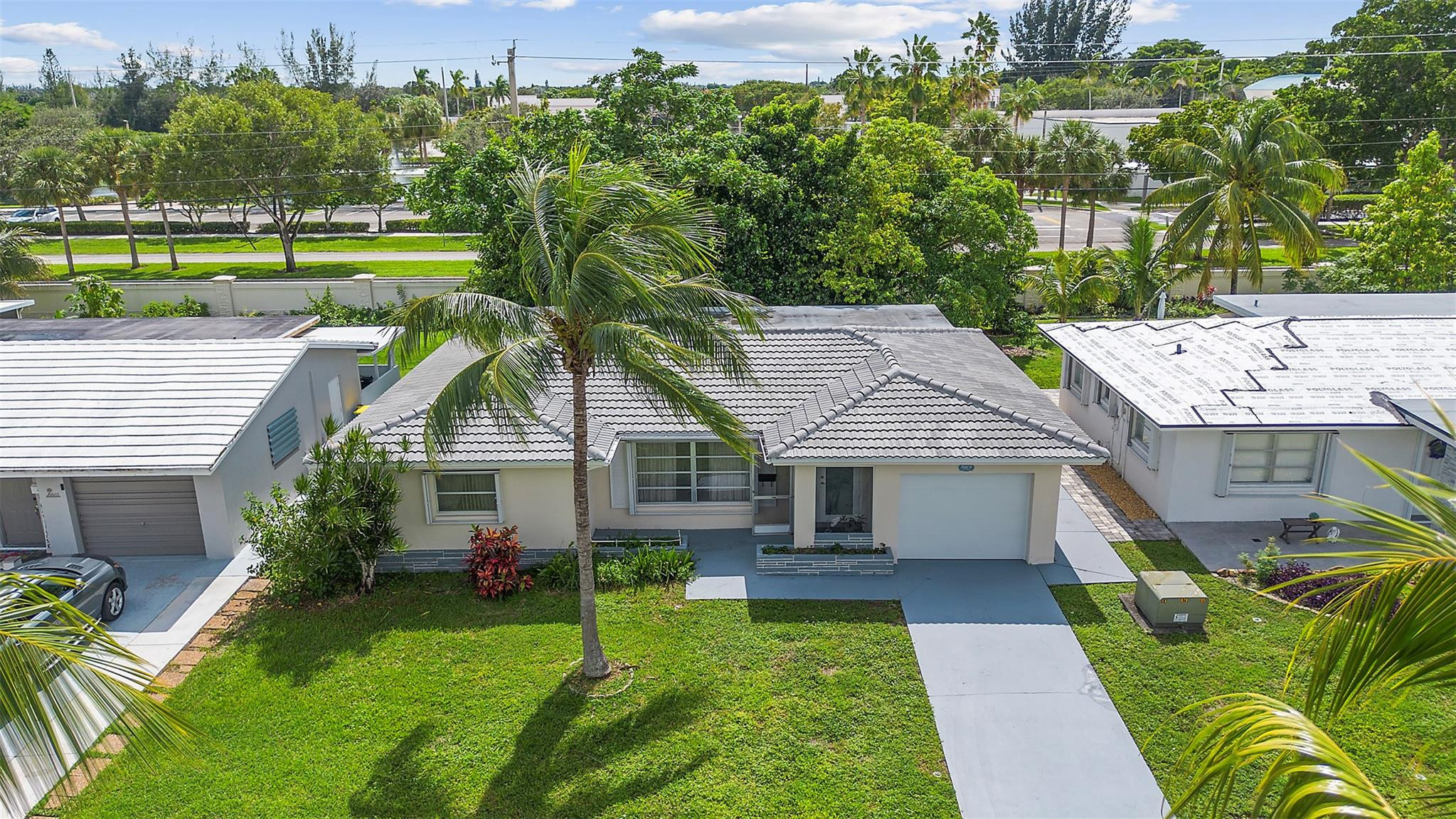 8604 NW 57TH Court
