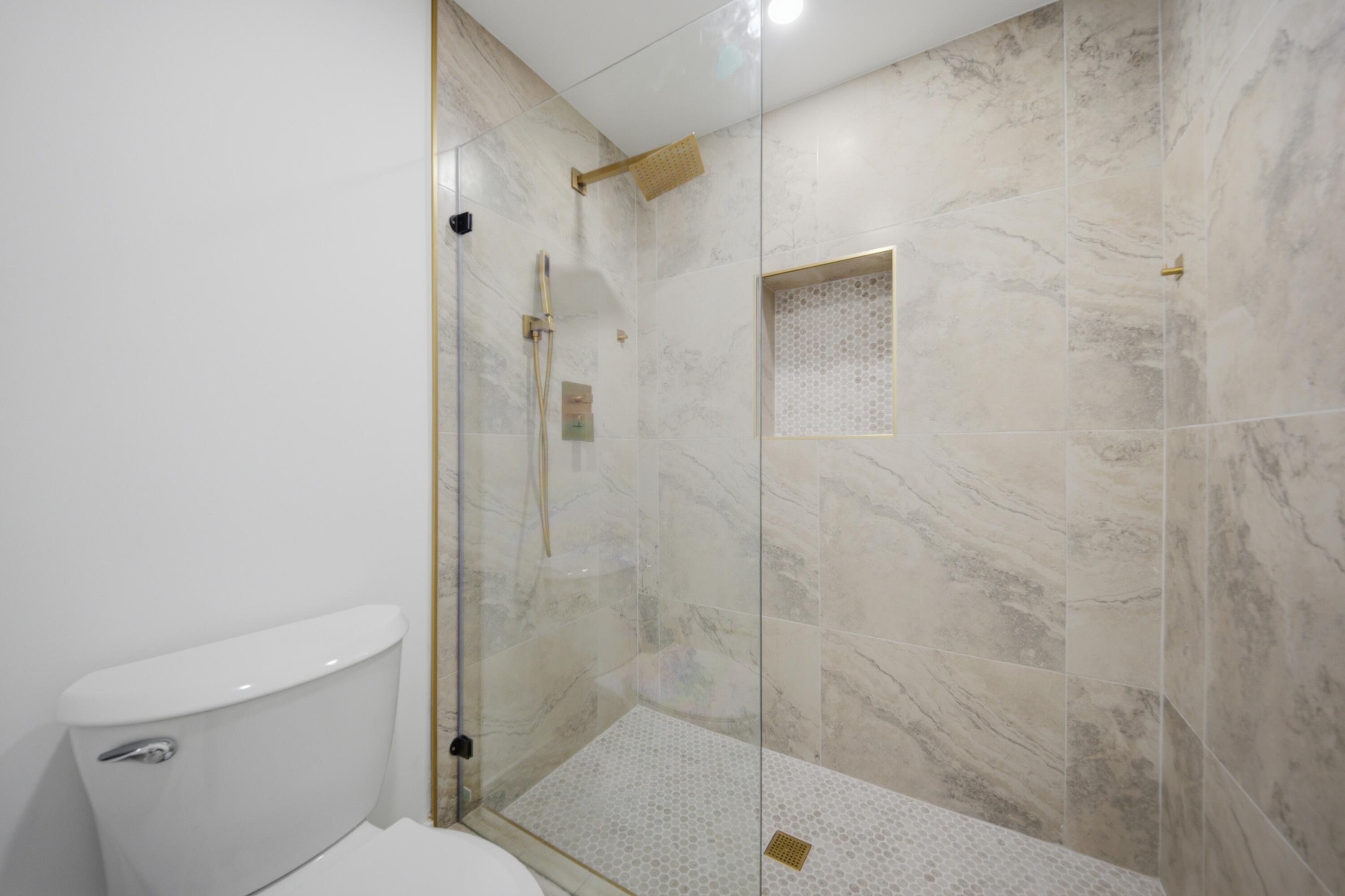 1391 E GOLFVIEW Drive 1391