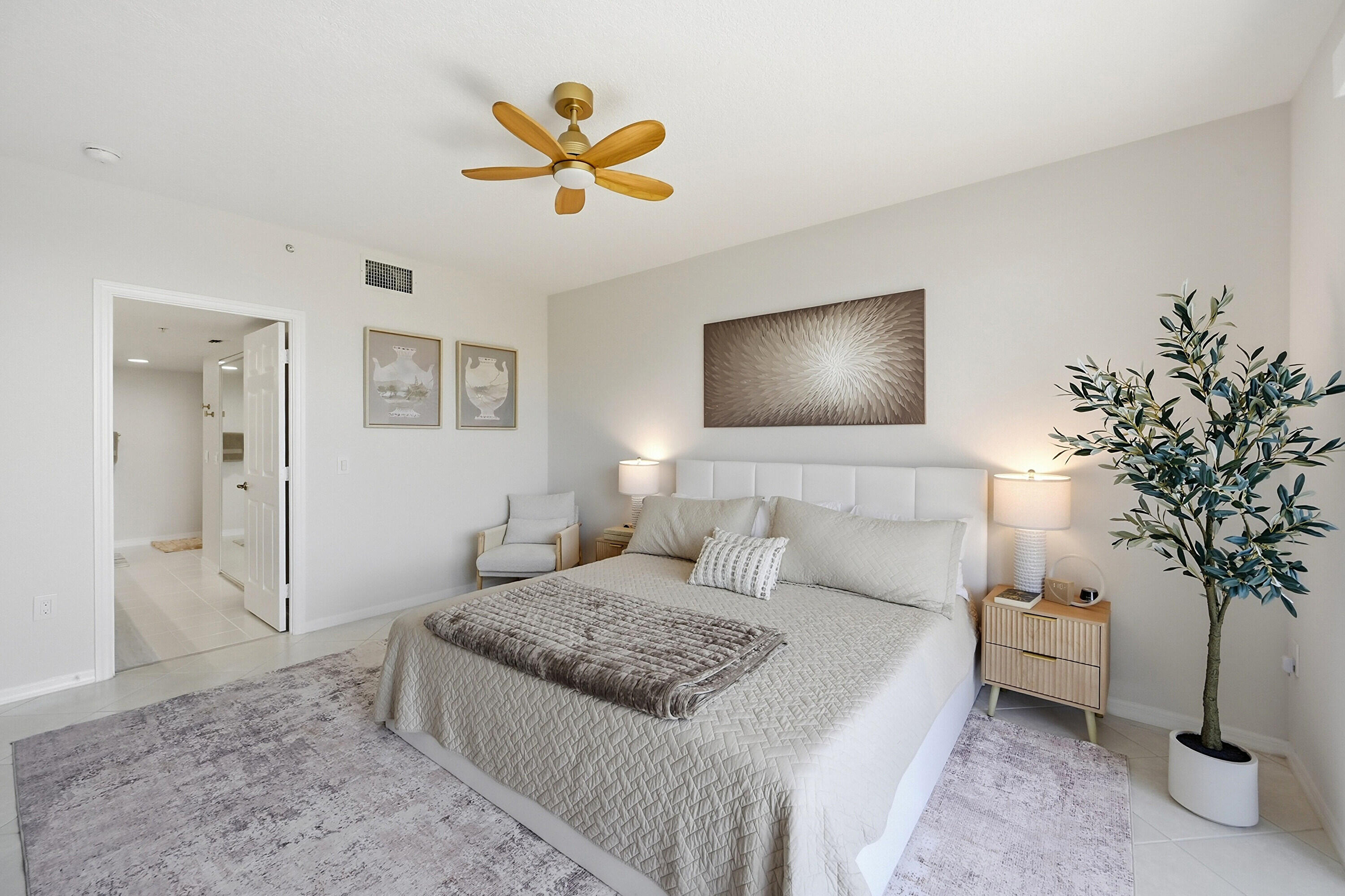 2880 NE 14th Street Causeway 804