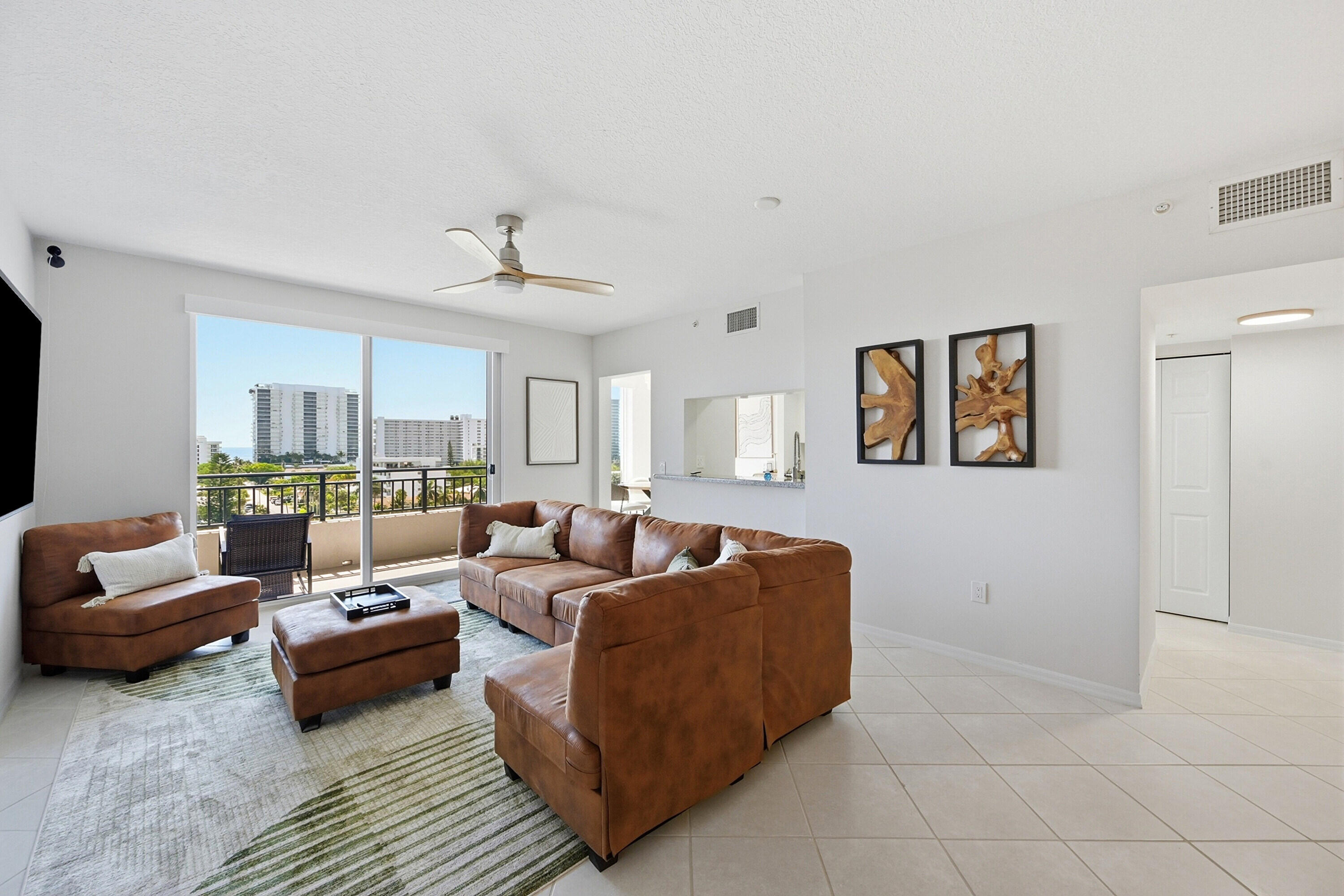 2880 NE 14th Street Causeway 804
