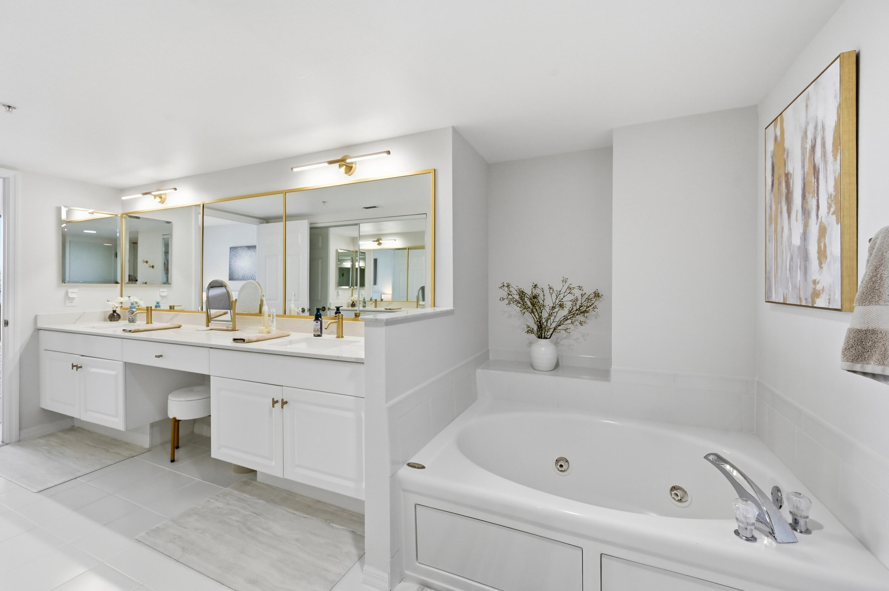 2880 NE 14th Street Causeway 804