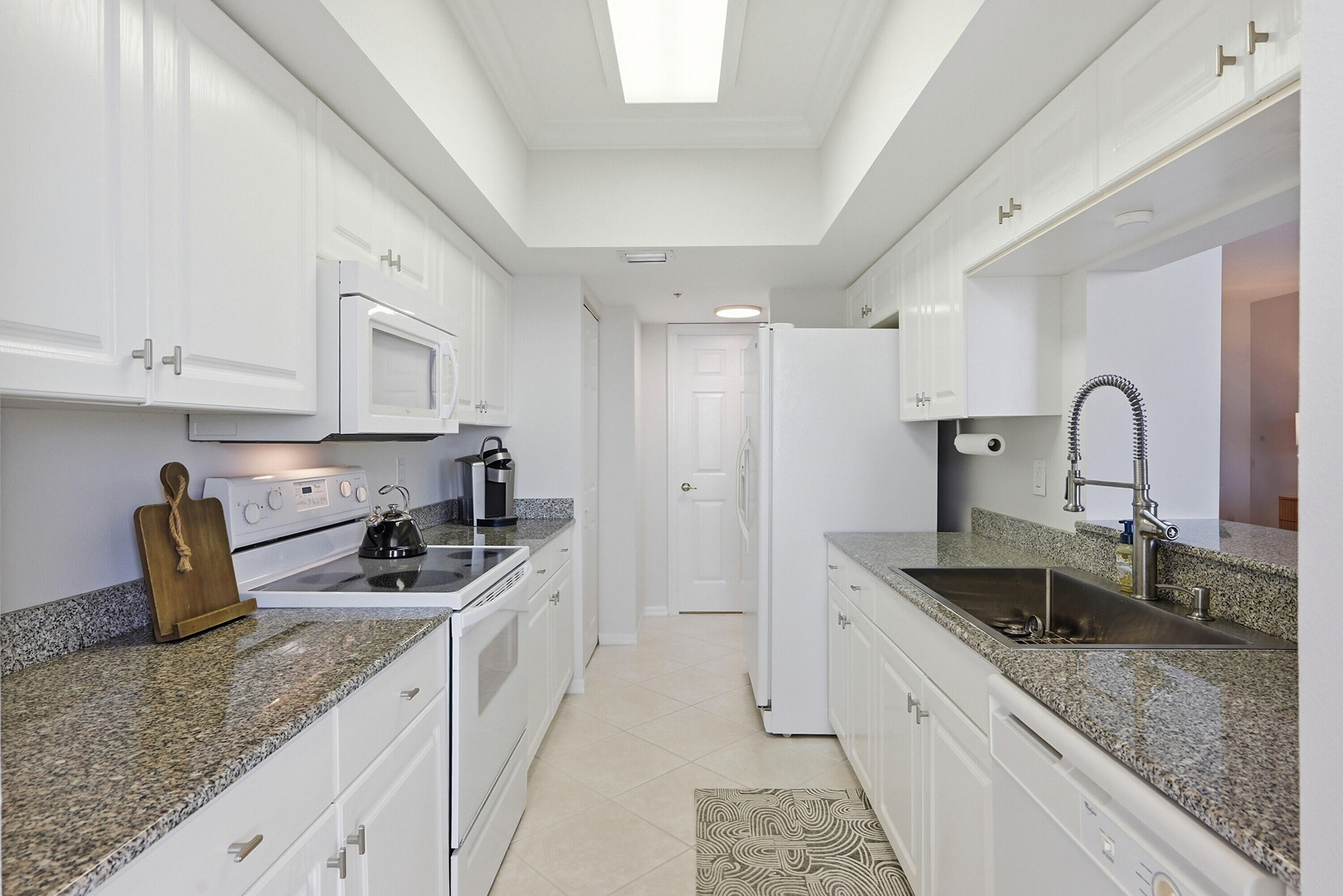 2880 NE 14th Street Causeway 804