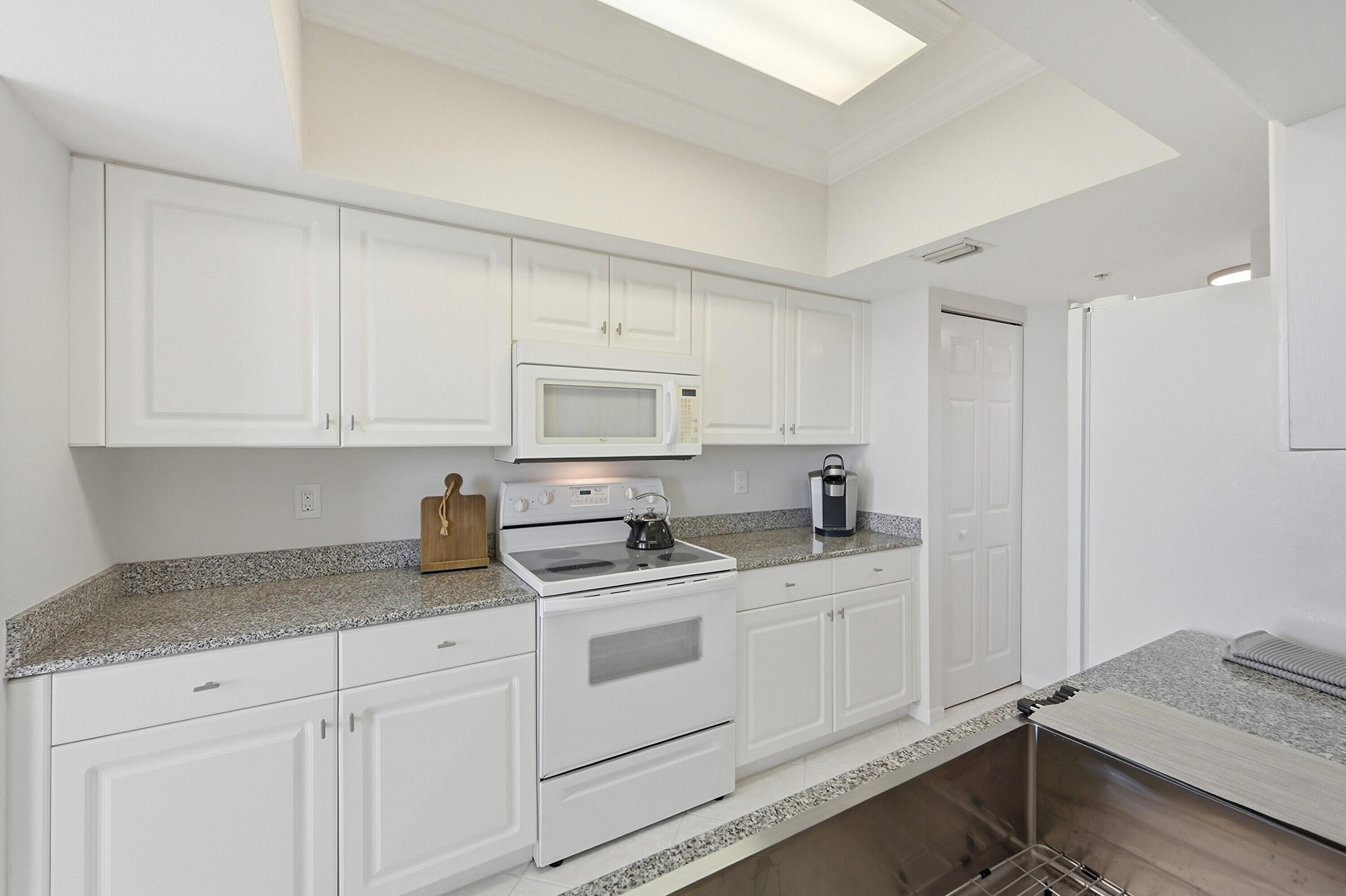 2880 NE 14th Street Causeway 804