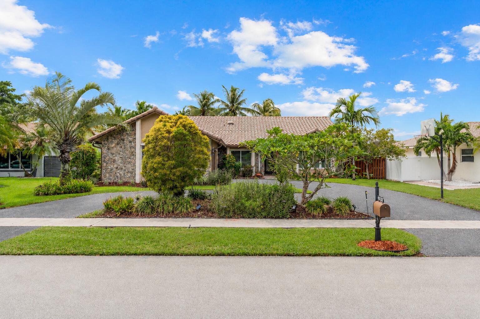 1491 NW 99TH Avenue