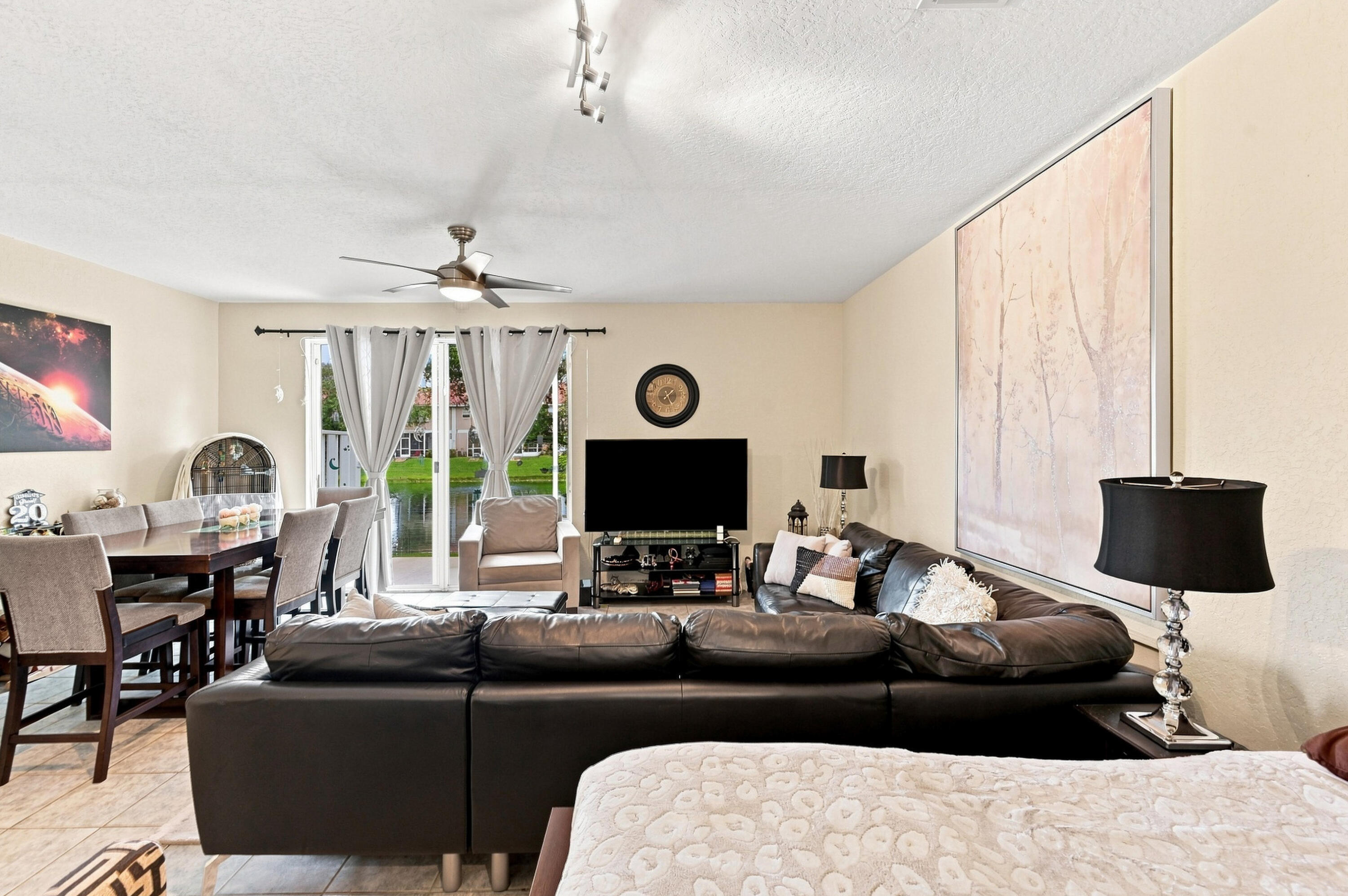 5477 NW 90th Terrace