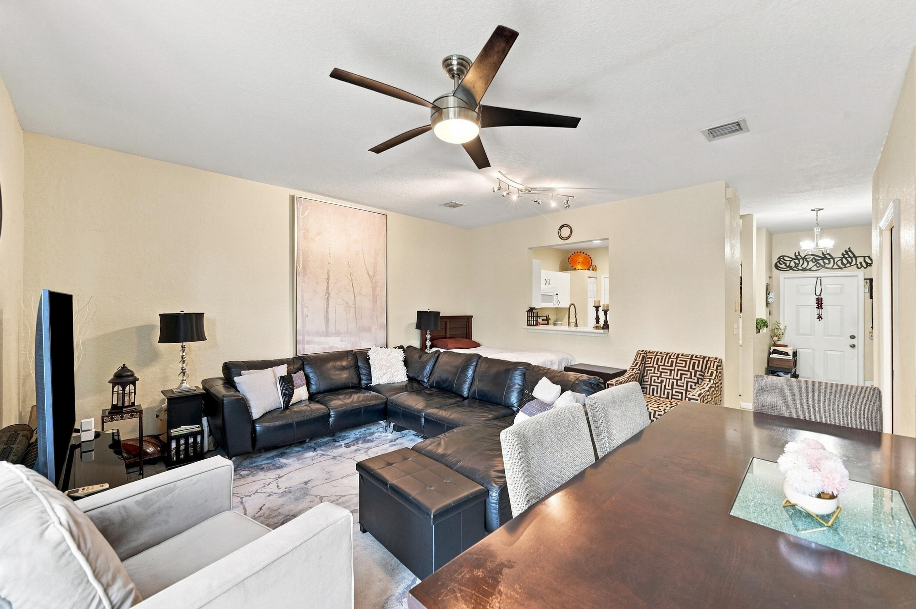 5477 NW 90th Terrace