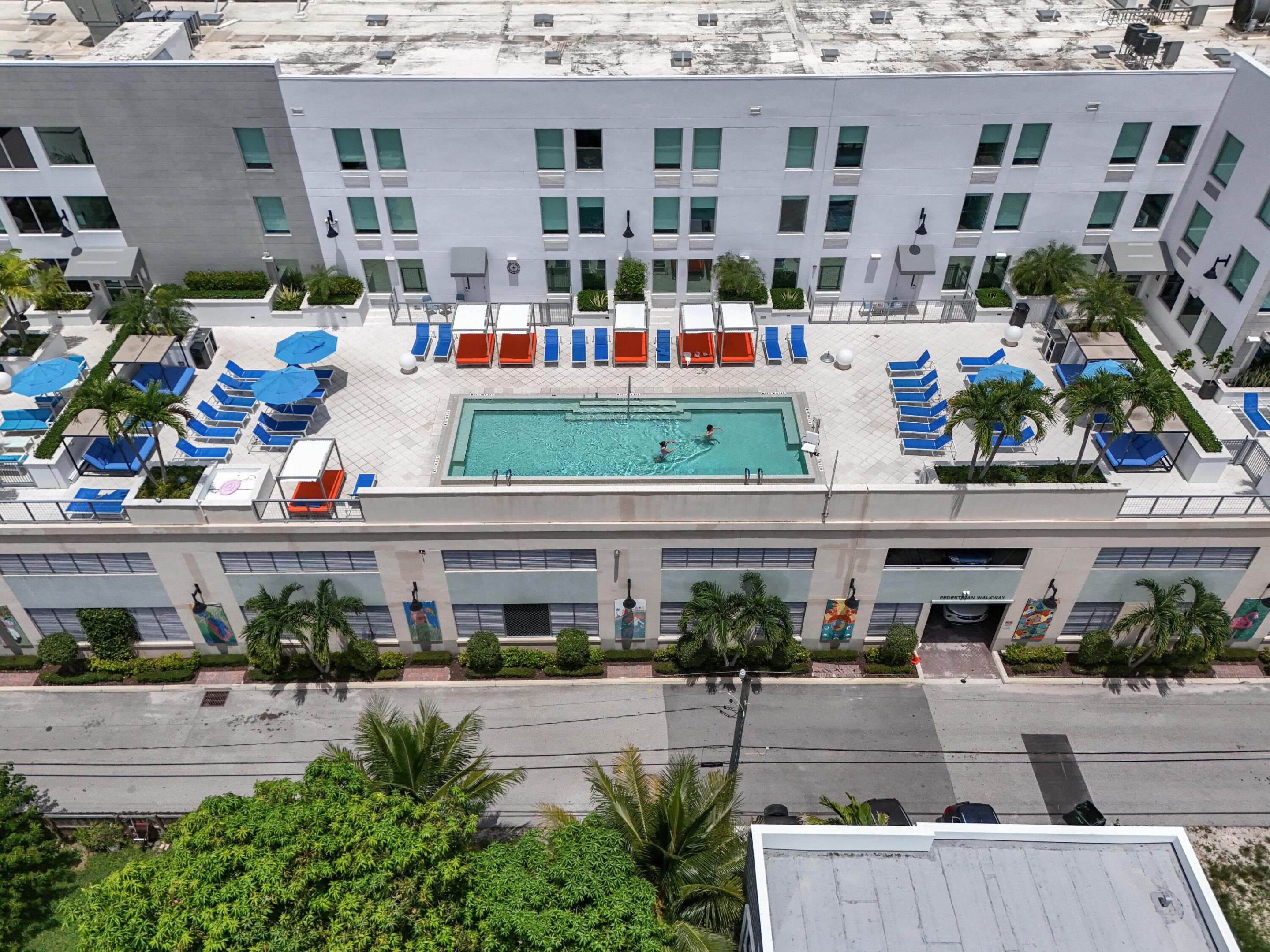 236 SE 5th Avenue 410