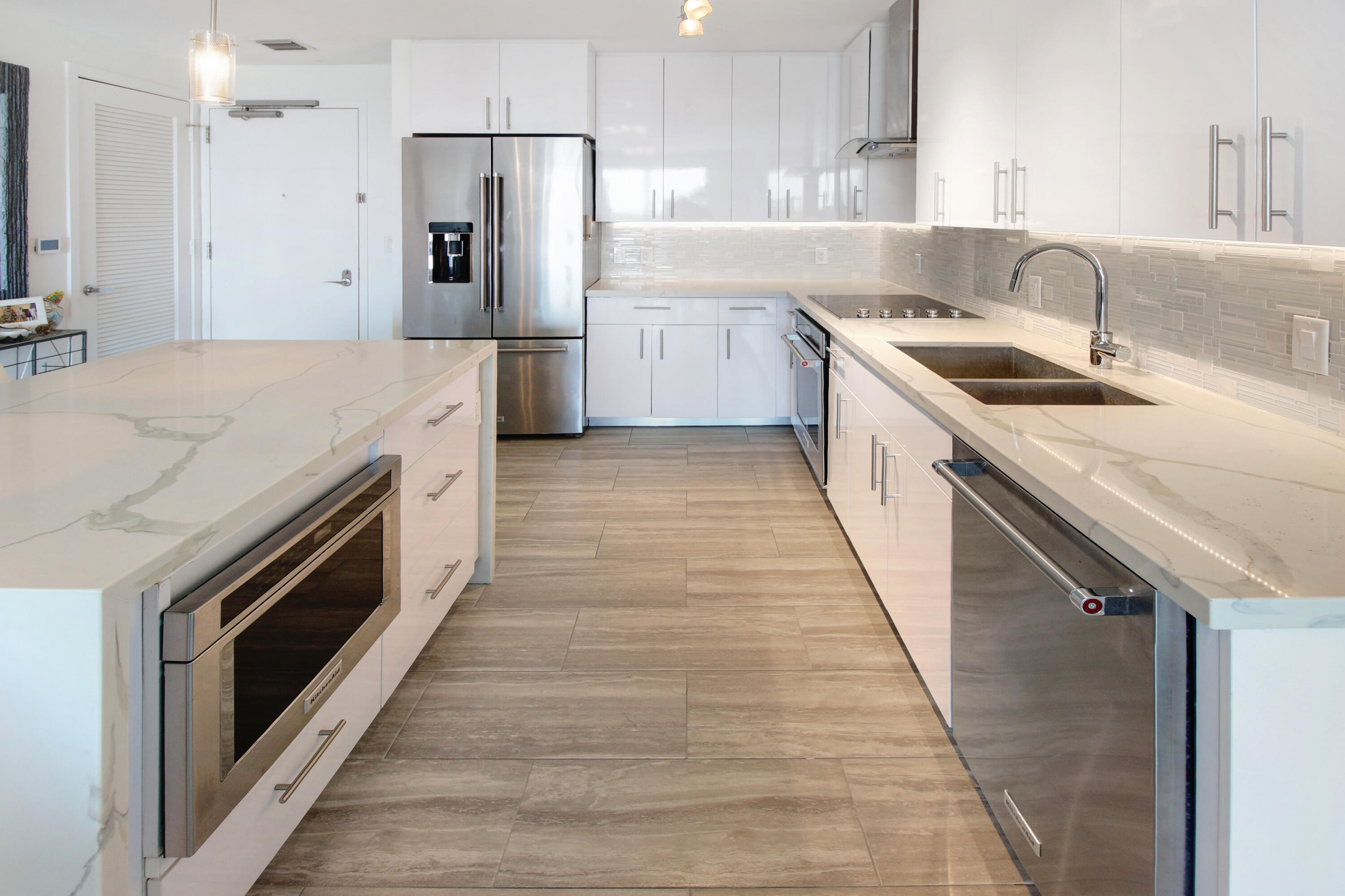 236 SE 5th Avenue 410