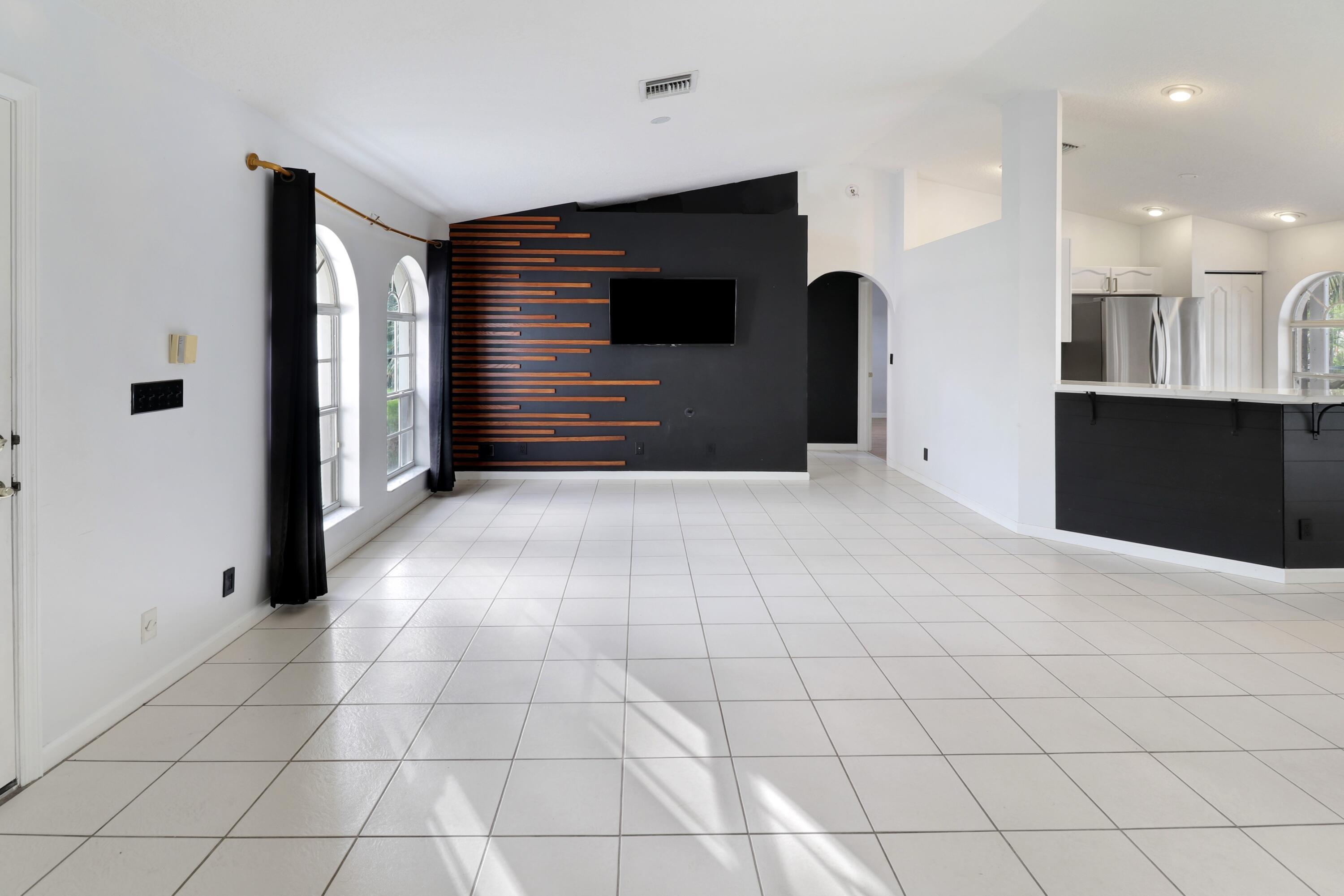 16441 87TH Lane N