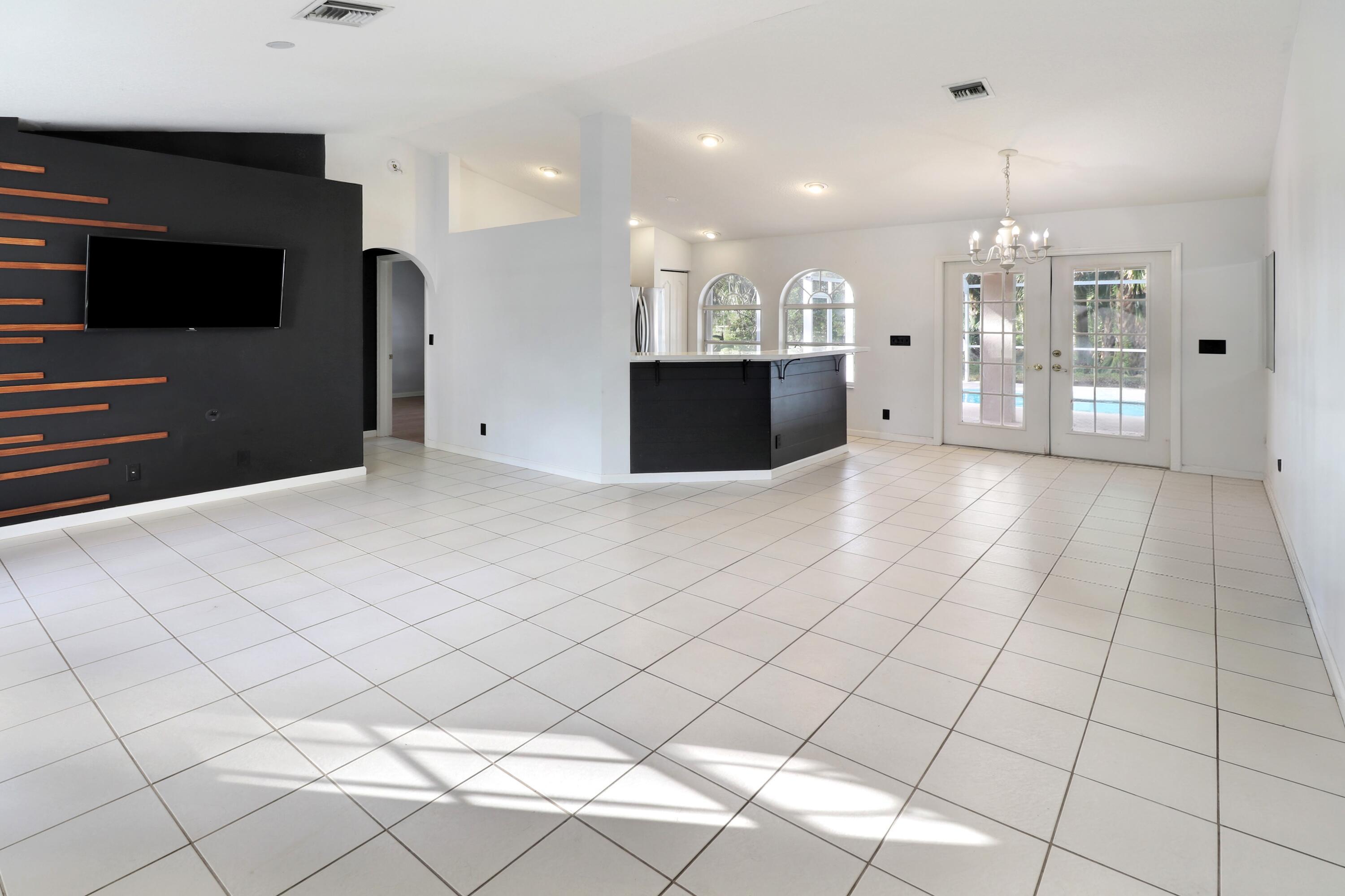 16441 87TH Lane N