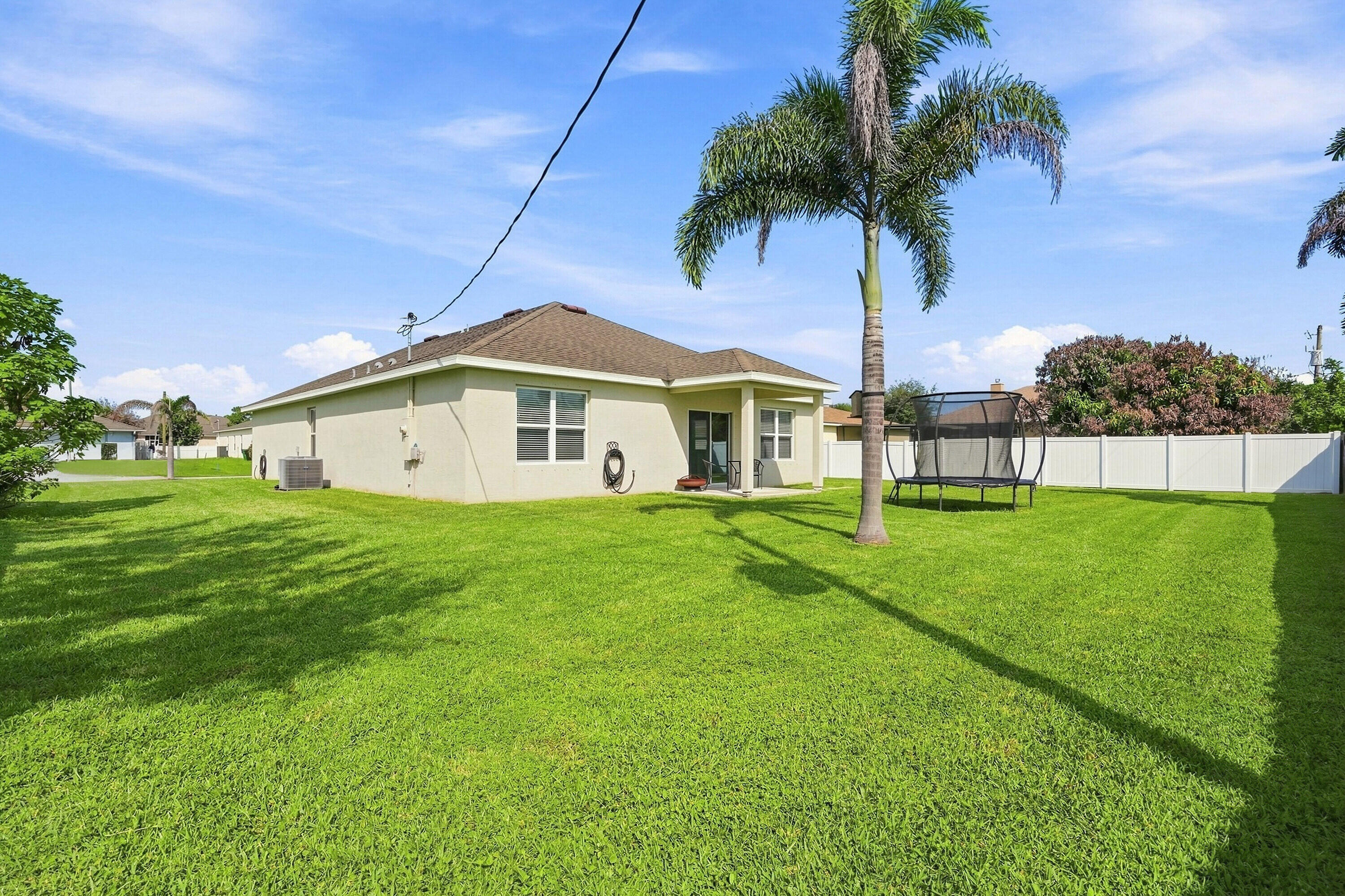 1617 SE SHEPARD Lane, Port St. Lucie