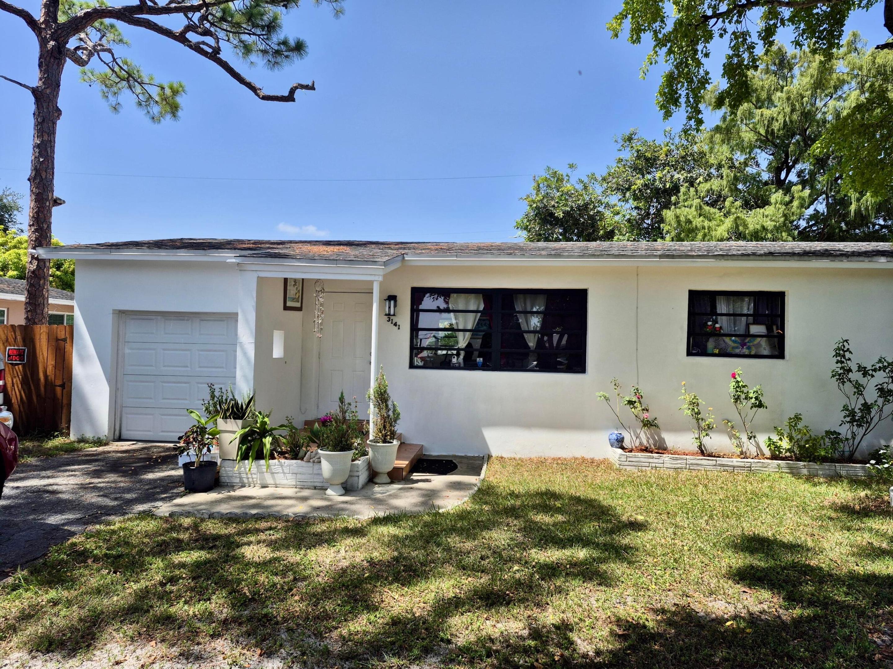 3141 SW 22ND Street