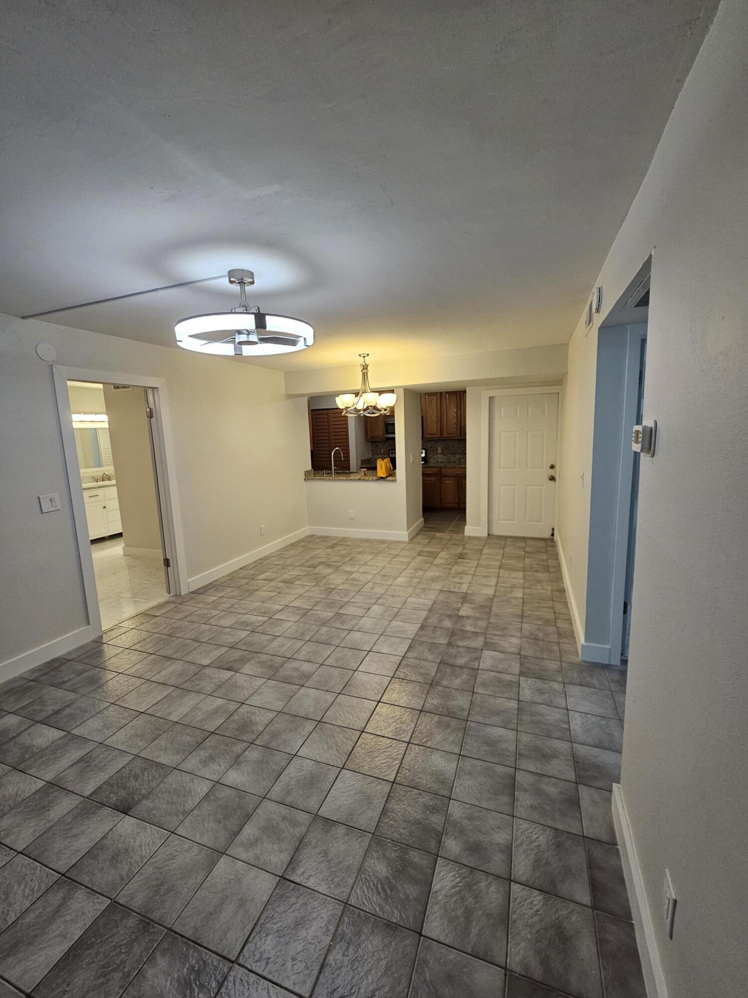 10035 WINDING LAKE Road 102