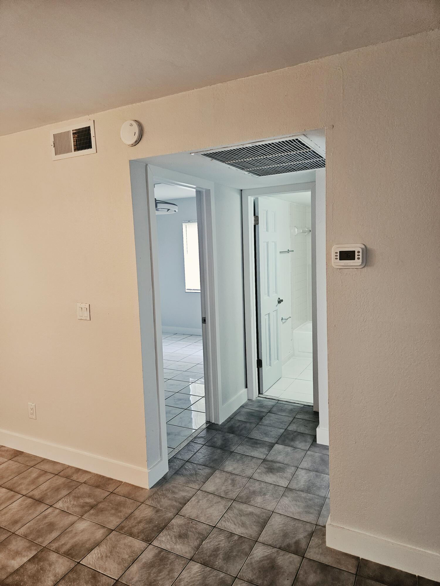 10035 WINDING LAKE Road 102
