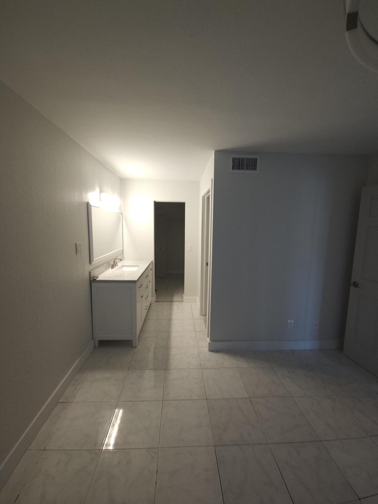 10035 WINDING LAKE Road 102