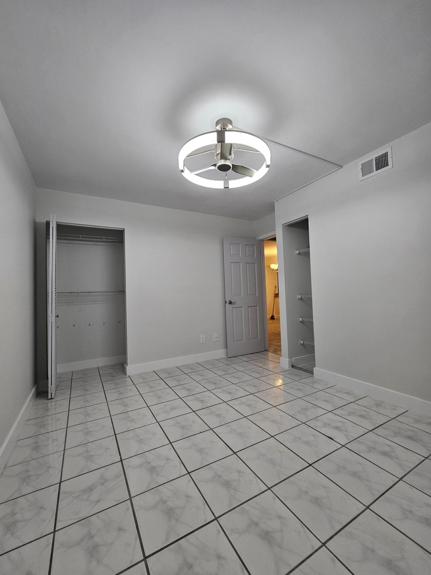 10035 WINDING LAKE Road 102