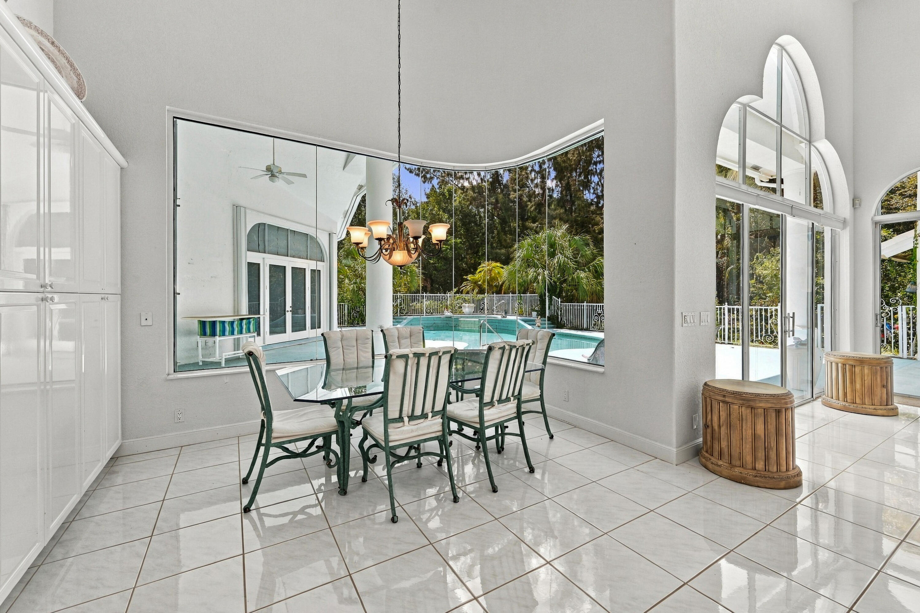 5386 NW 77th Terrace