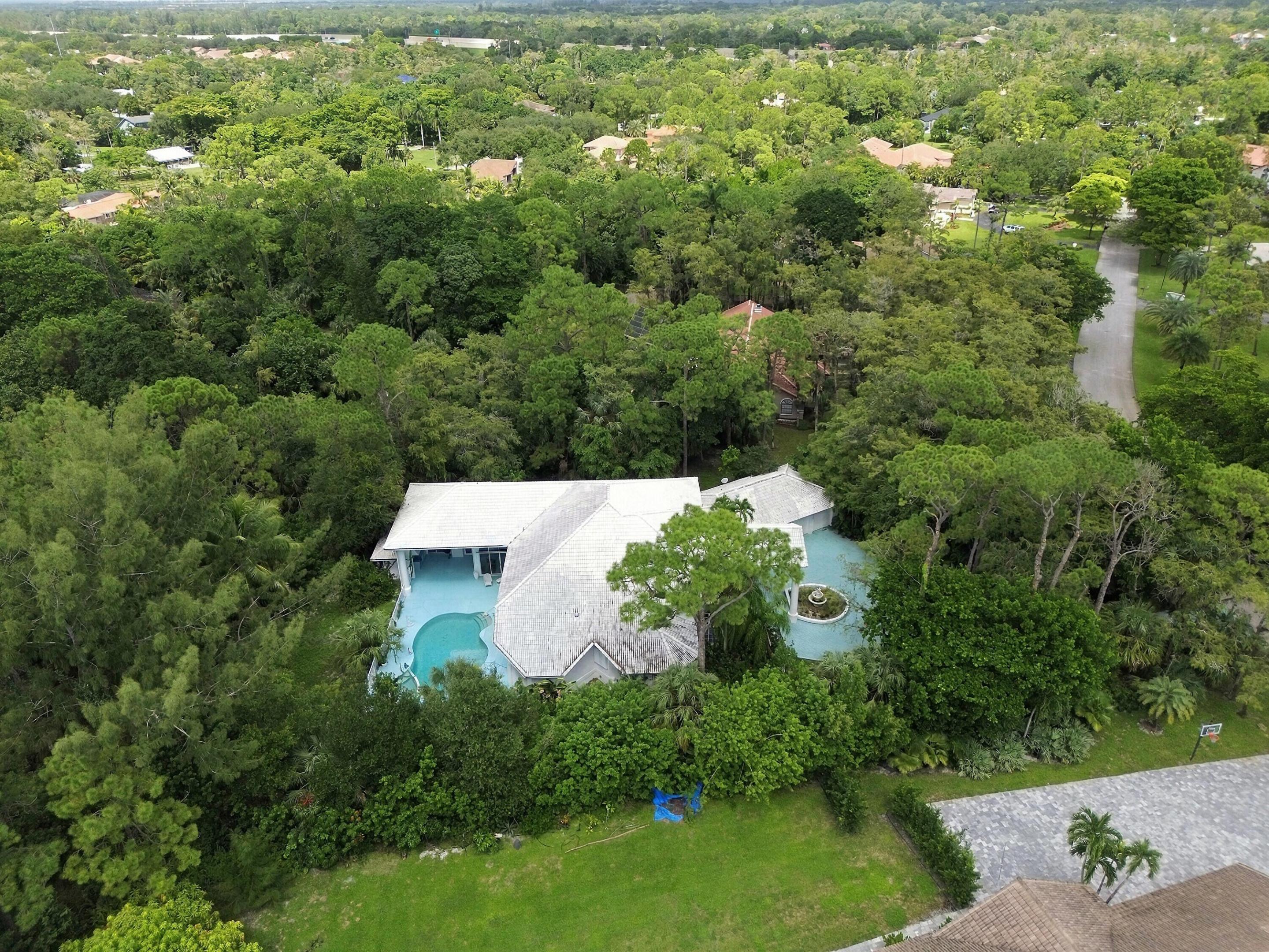 5386 NW 77th Terrace