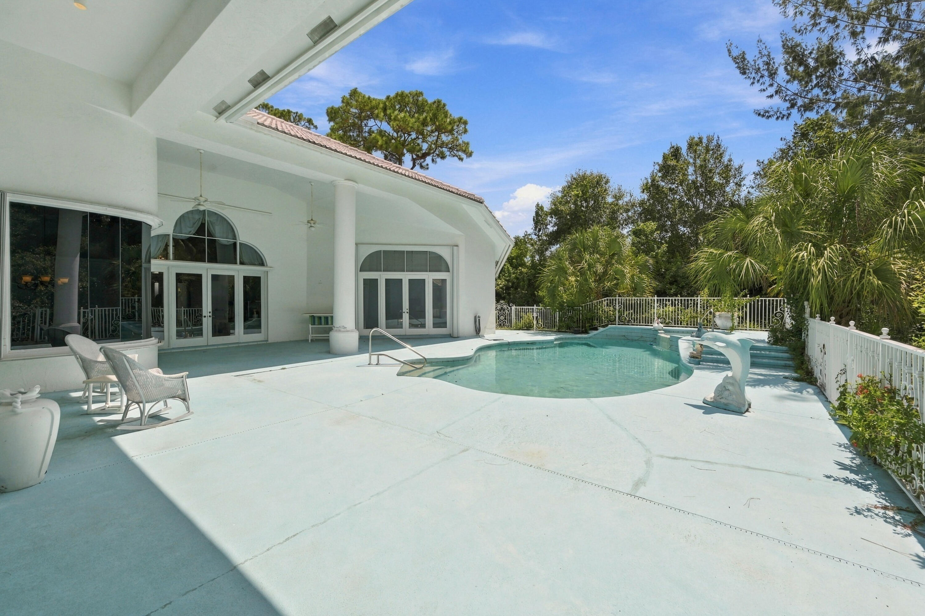 5386 NW 77th Terrace