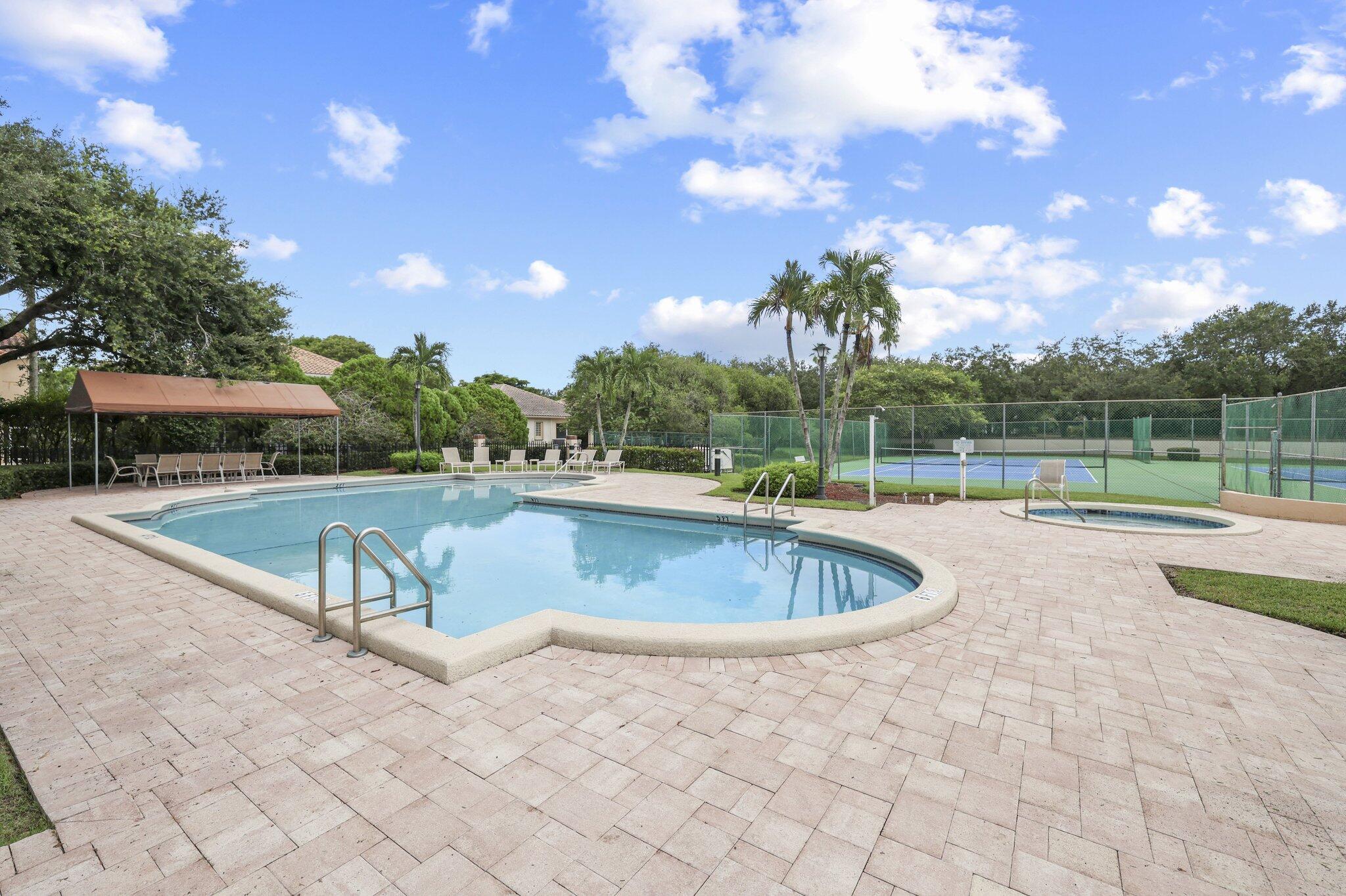 12253 GLENMORE Drive