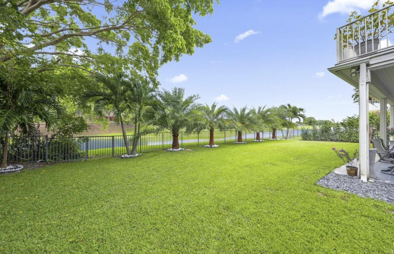 12253 GLENMORE Drive