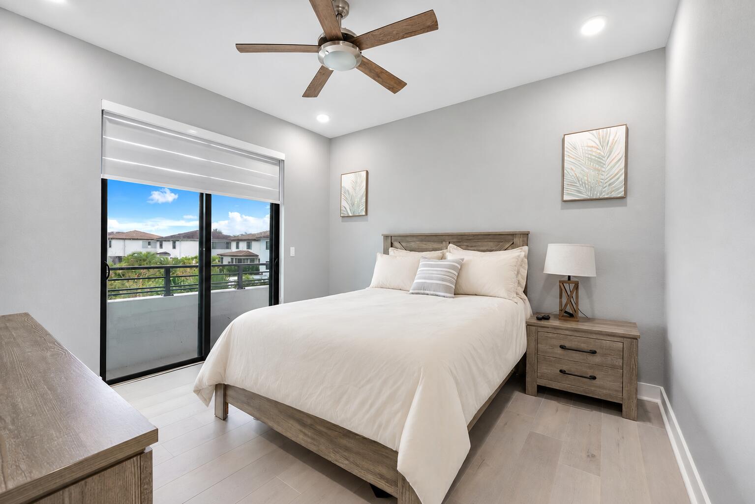 10733 AQUA Court