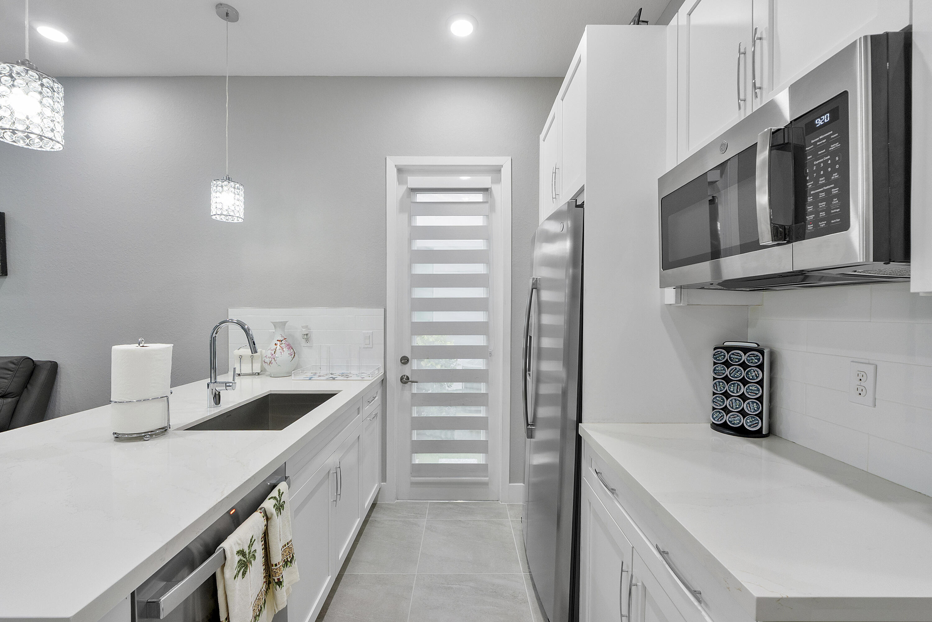 10733 AQUA Court