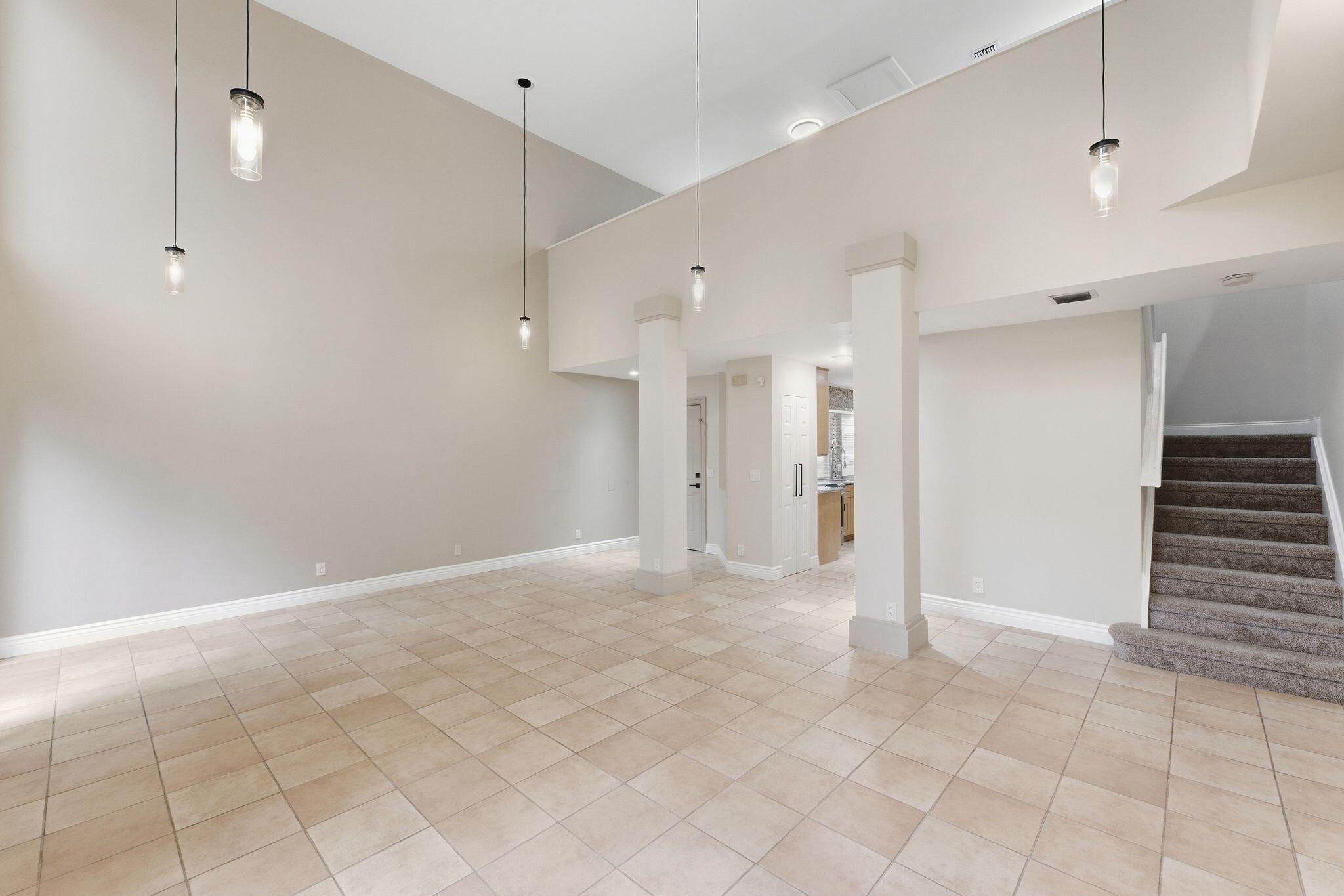 11375 Lakeview Drive 68-U
