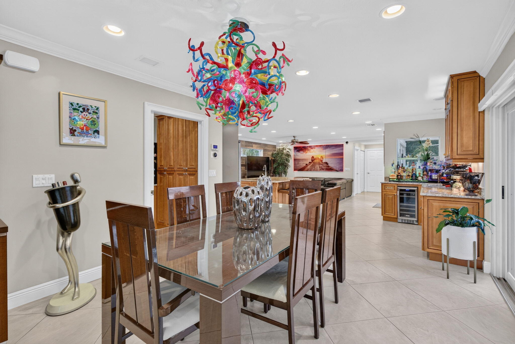 330 SW 75th Avenue
