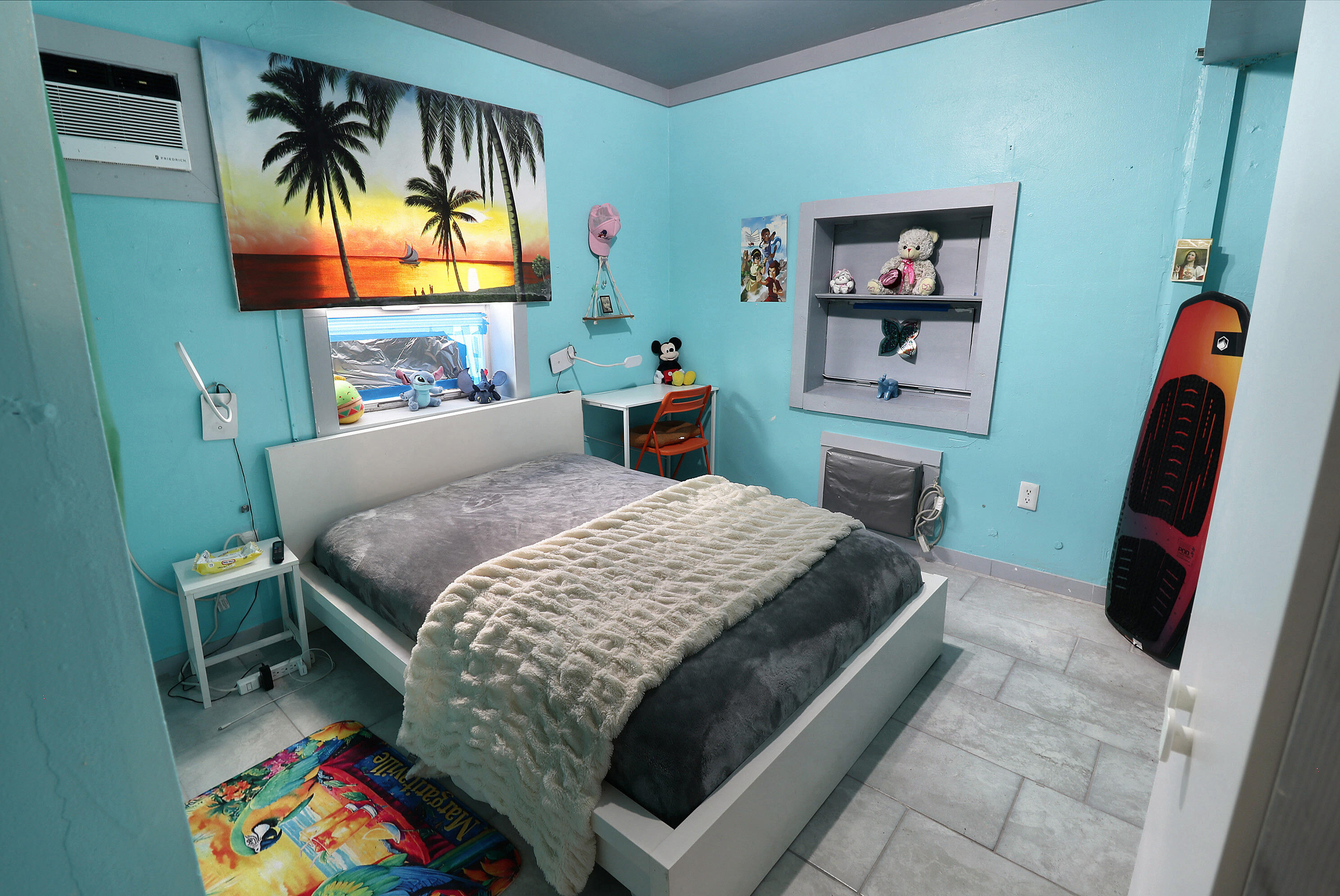 207 SW 4TH Street