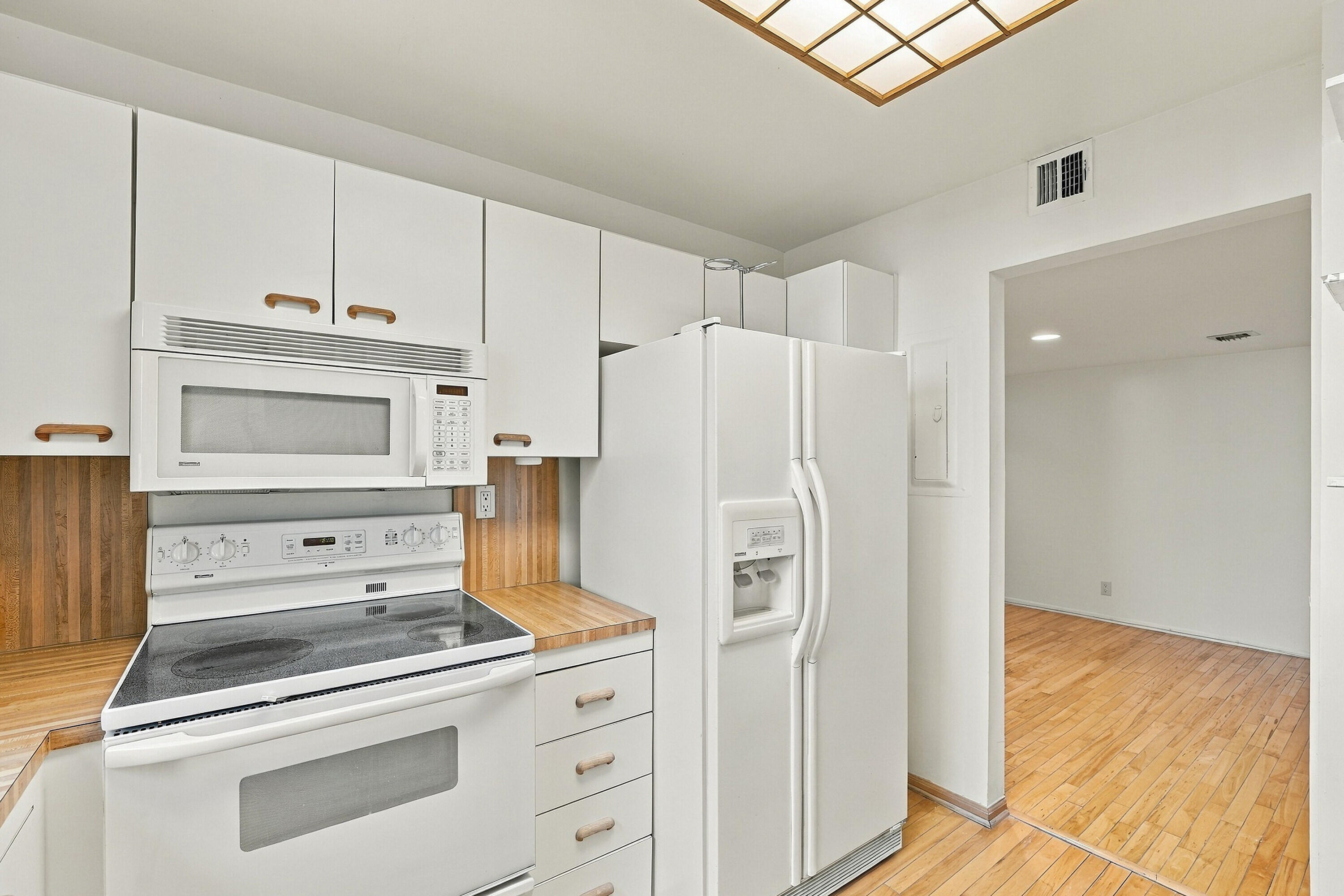 18181 NE 31ST Court 804