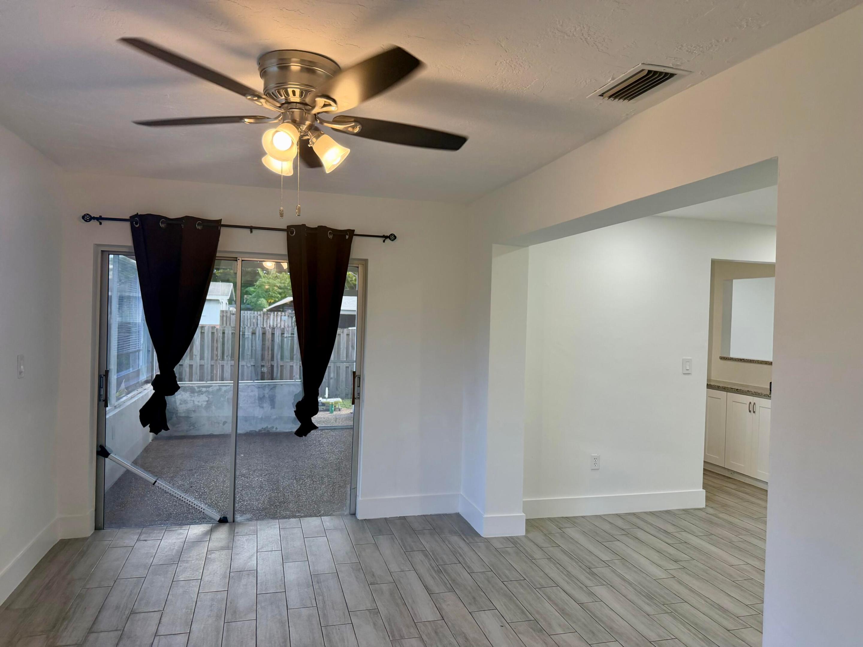 8361 NW 27th Place