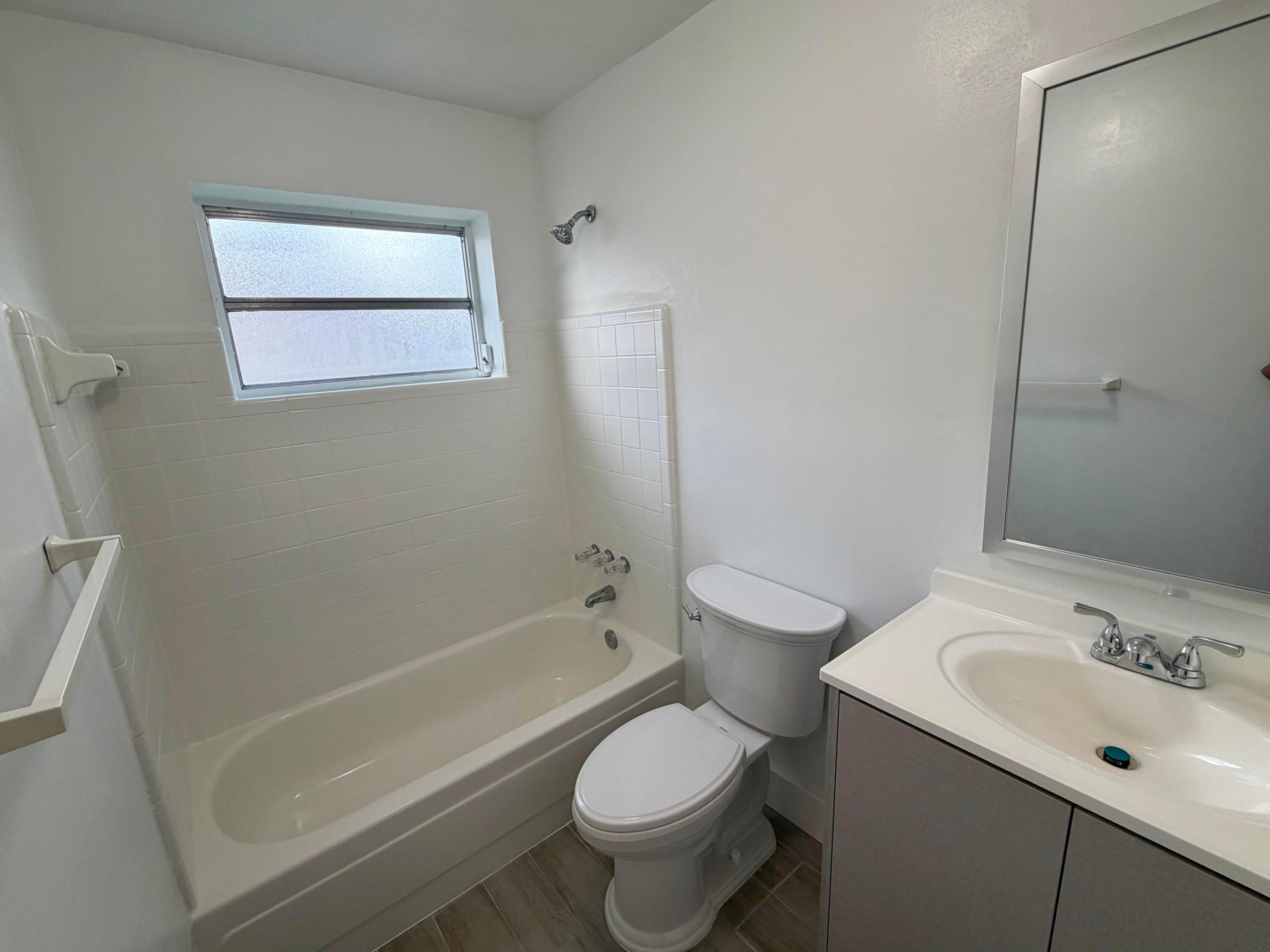 8361 NW 27th Place