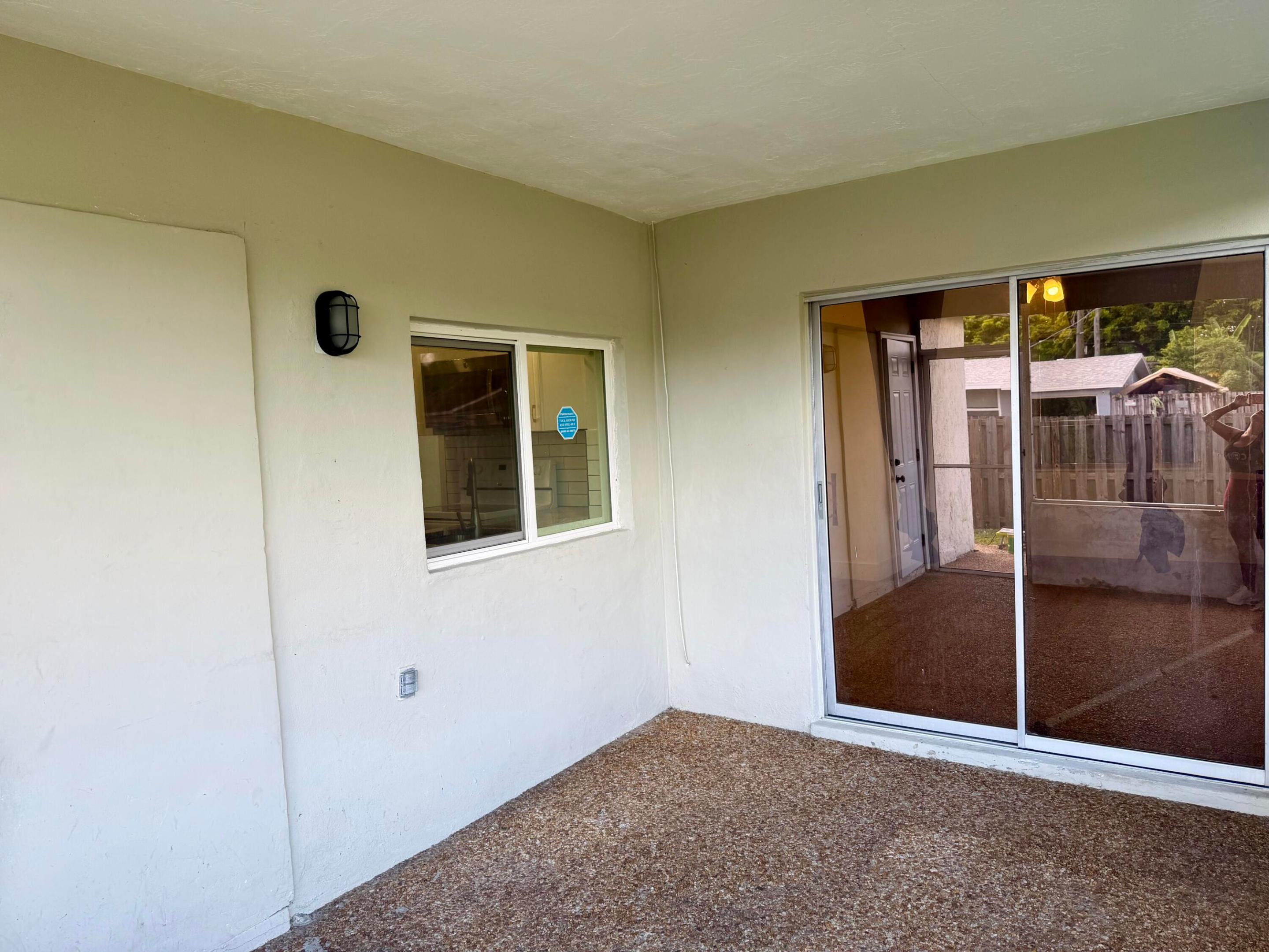 8361 NW 27th Place