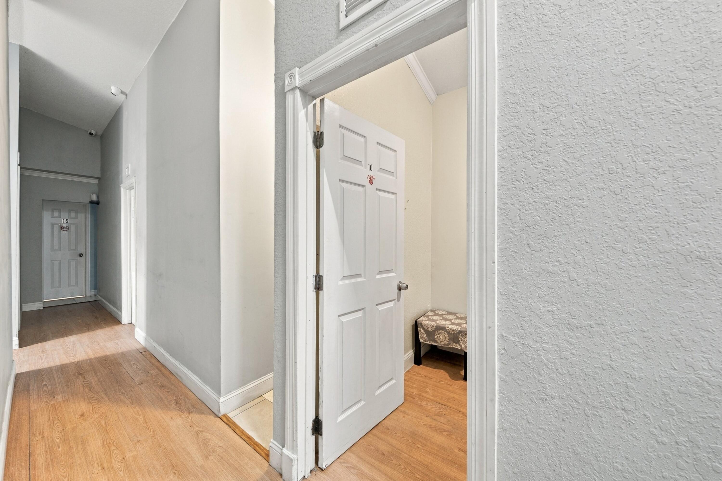 5400 THUNDERBIRD Drive