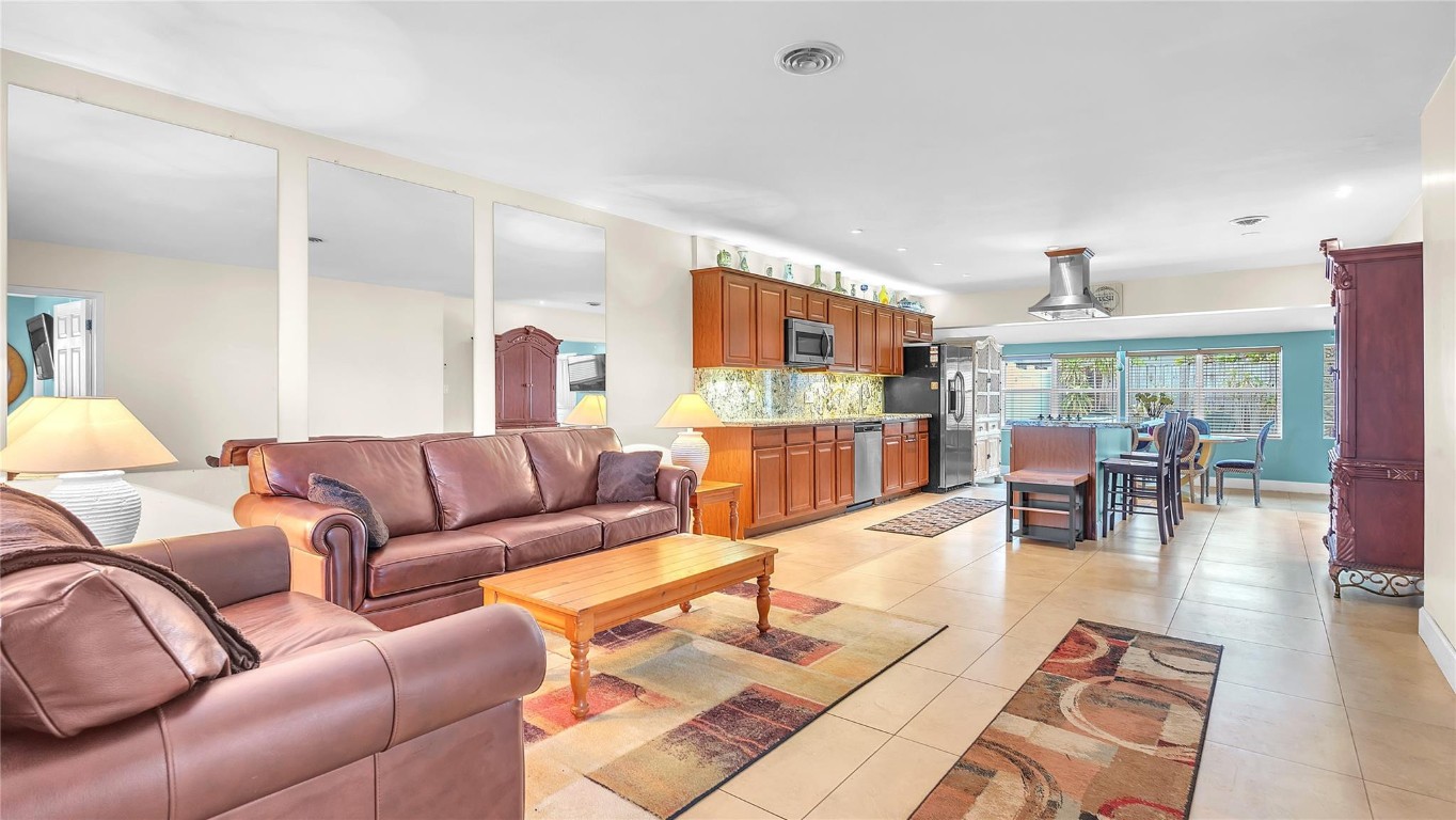 5045 NE 15th Avenue, Fort Lauderdale