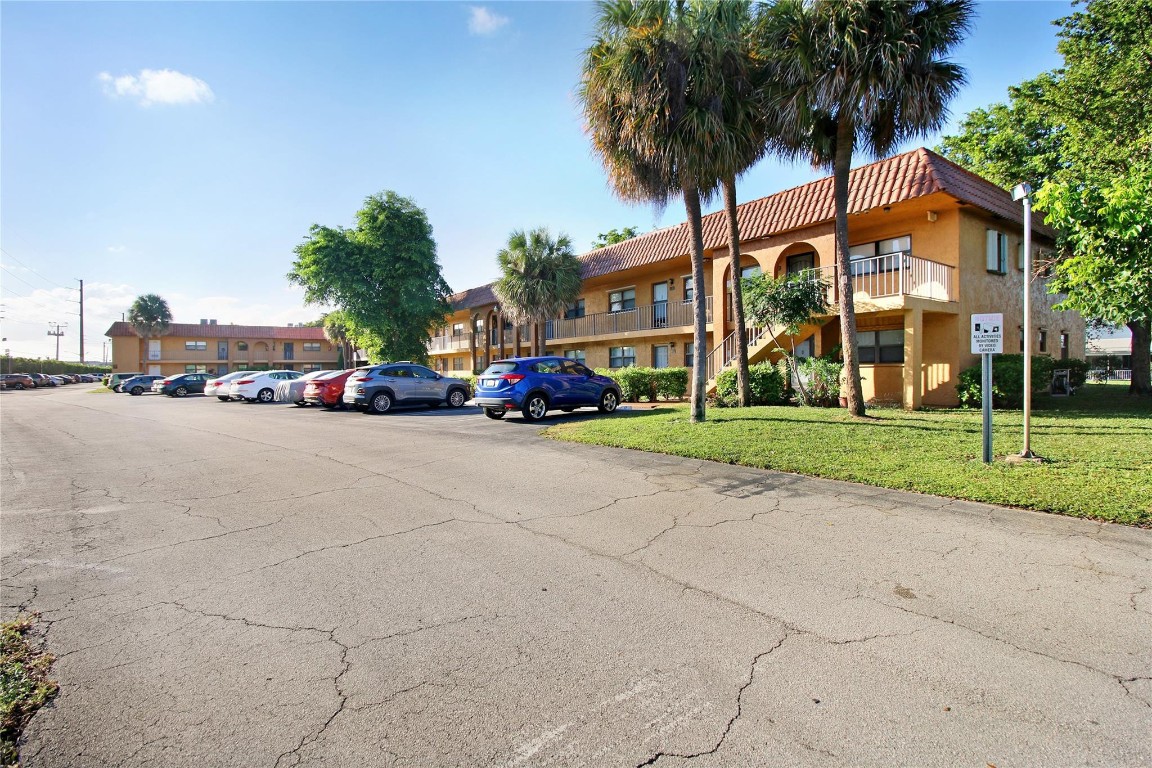 1901 W Woolbright Road A102, Boynton Beach Unit: A102