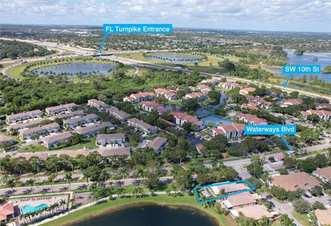 4280 SW 11th Street, Deerfield Beach