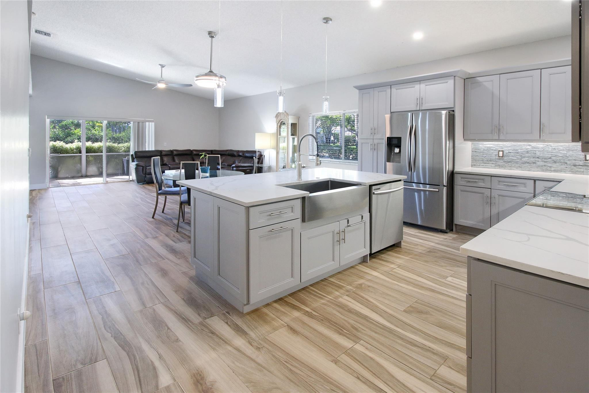 4280 SW 11th Street, Deerfield Beach